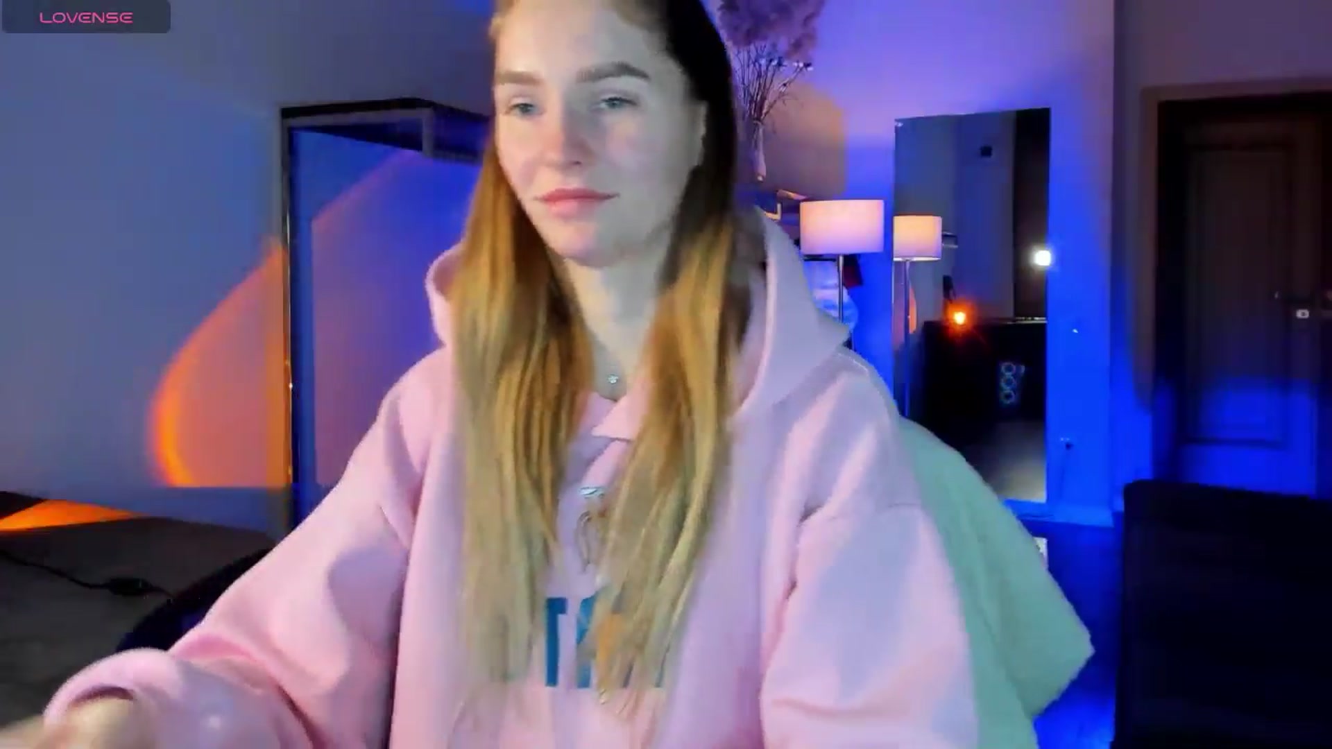 Gallery image thumbnail from Miliain's myfreecams stream on, 12/08/2025, 11:55 image 4 of 20