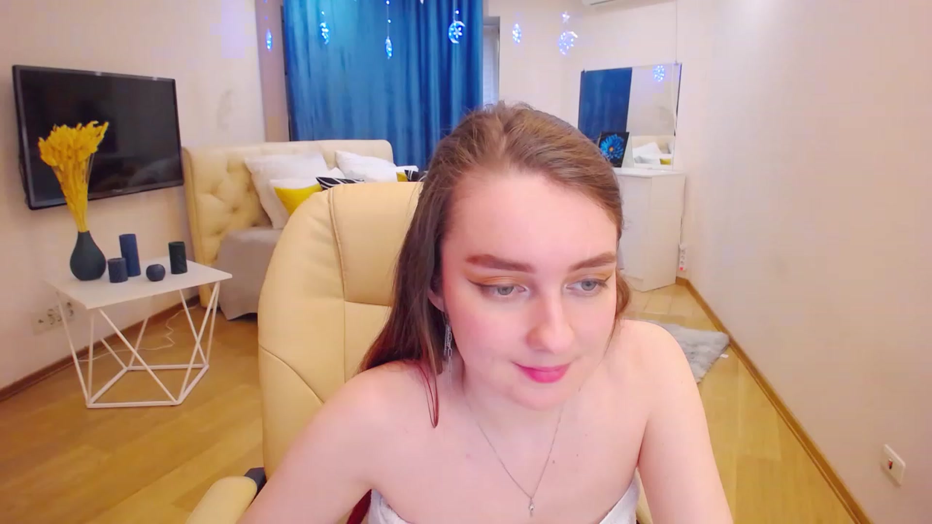 Gallery image thumbnail from Milim_Nava's myfreecams stream on, 03/30/2023, 14:17 image 15 of 20