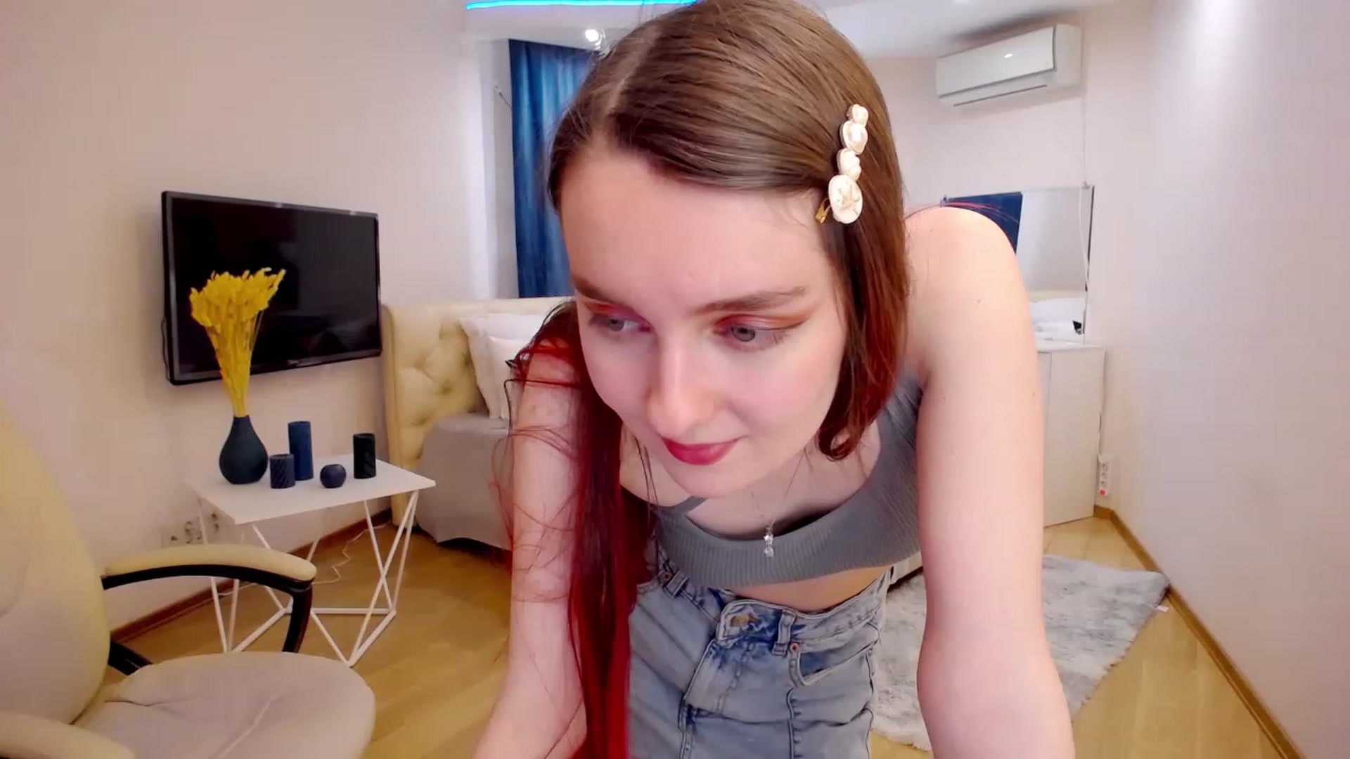 Gallery image thumbnail from Milim_Nava's myfreecams stream on, 04/03/2023, 12:04 image 9 of 20