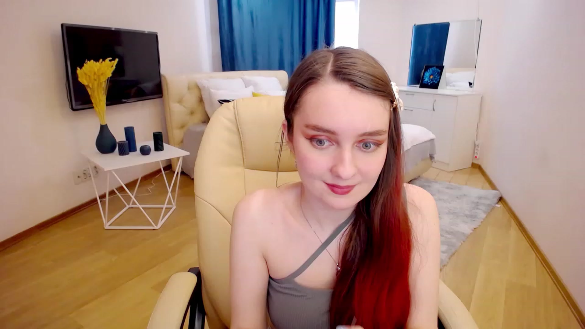 Gallery image thumbnail from Milim_Nava's myfreecams stream on, 04/03/2023, 12:04 image 13 of 20