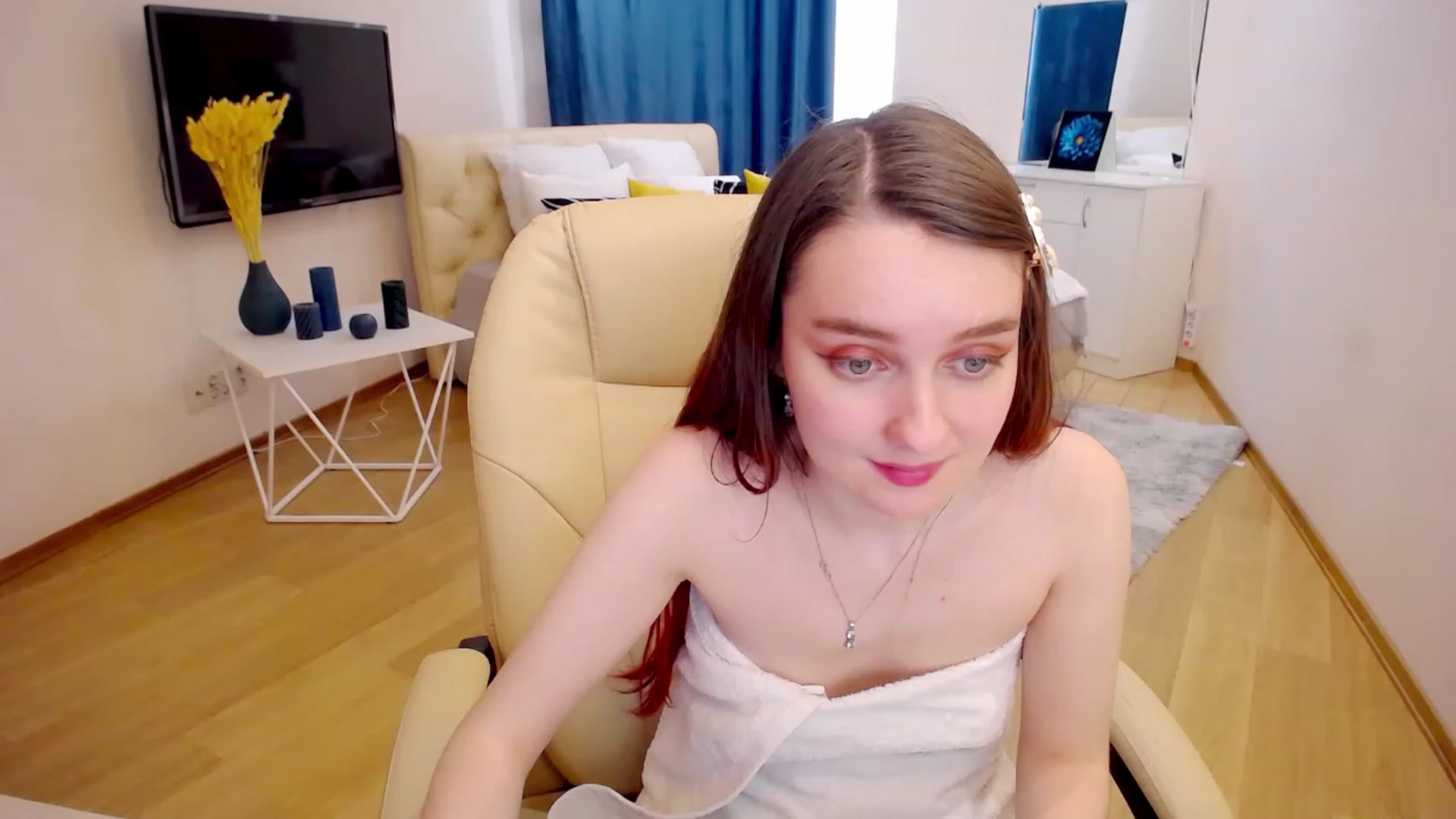 Gallery image thumbnail from Milim_Nava's myfreecams stream on, 04/03/2023, 13:56 image 15 of 20