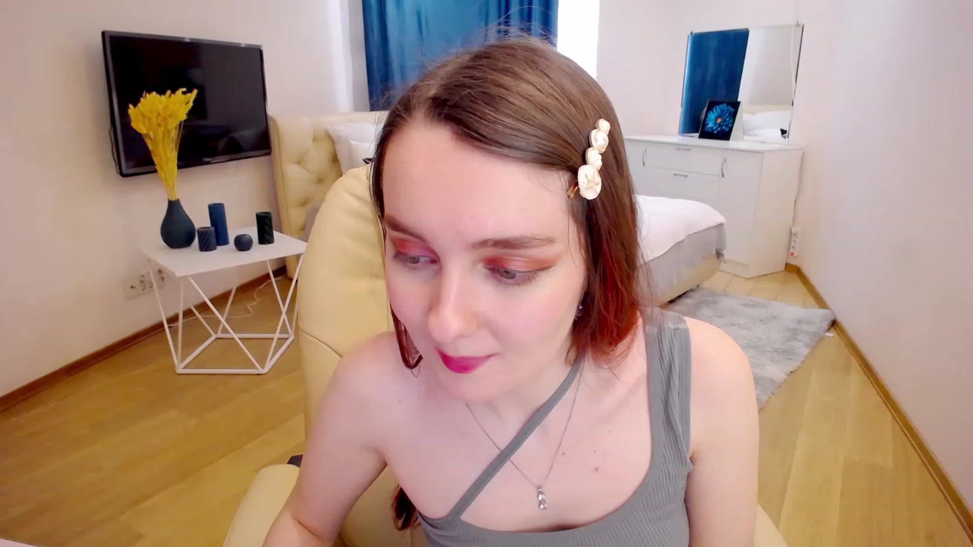 Gallery image thumbnail from Milim_Nava's myfreecams stream on, 04/03/2023, 13:56 image 2 of 20