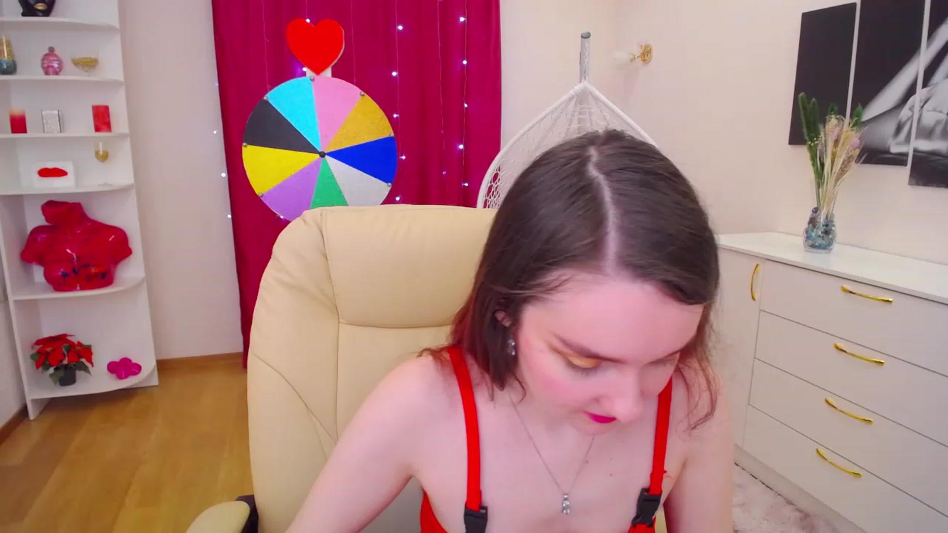 Gallery image thumbnail from Milim_Nava's myfreecams stream on, 04/04/2023, 07:35 image 4 of 20