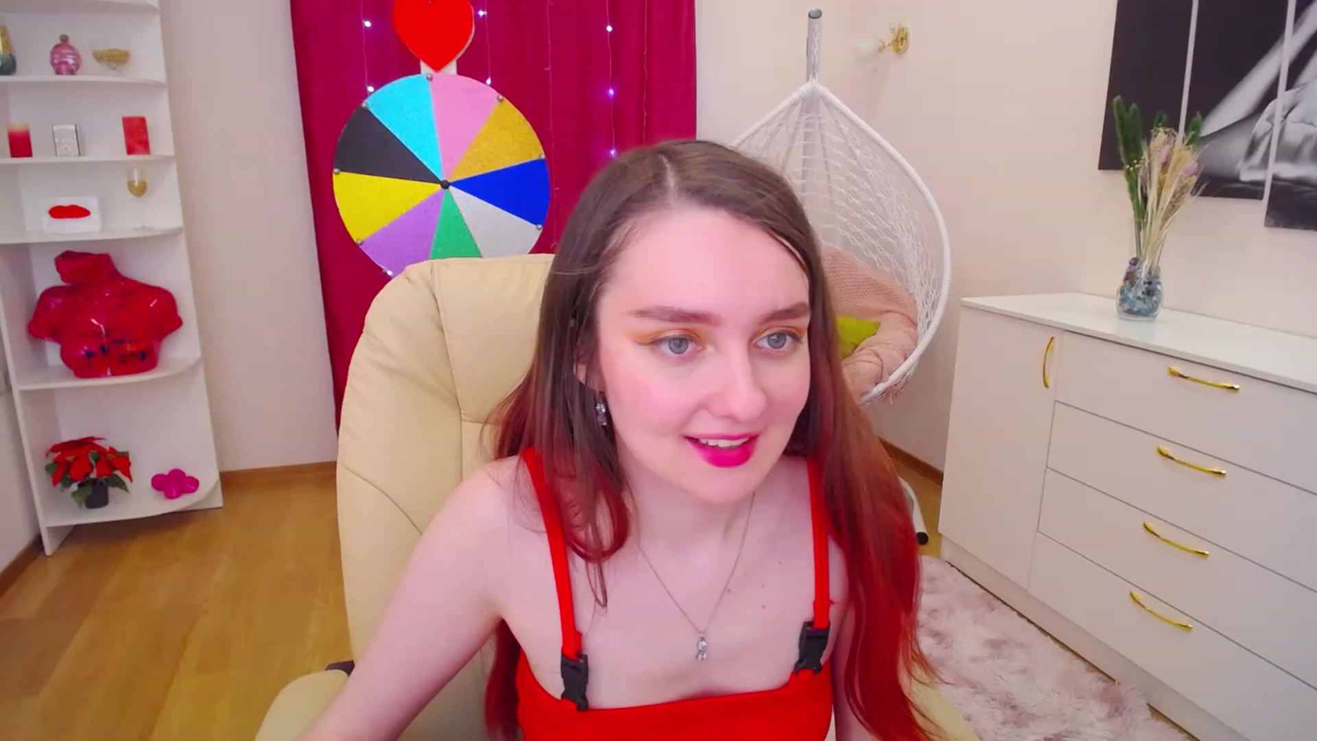 Gallery image thumbnail from Milim_Nava's myfreecams stream on, 04/04/2023, 07:35 image 7 of 20