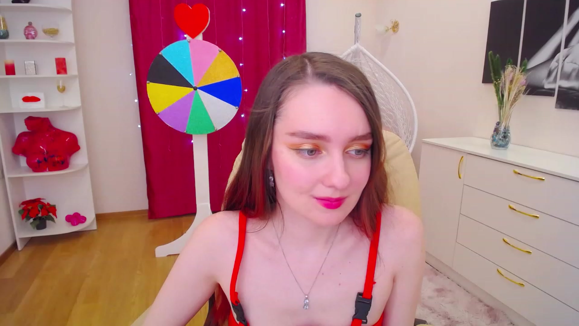Gallery image thumbnail from Milim_Nava's myfreecams stream on, 04/04/2023, 07:35 image 2 of 20
