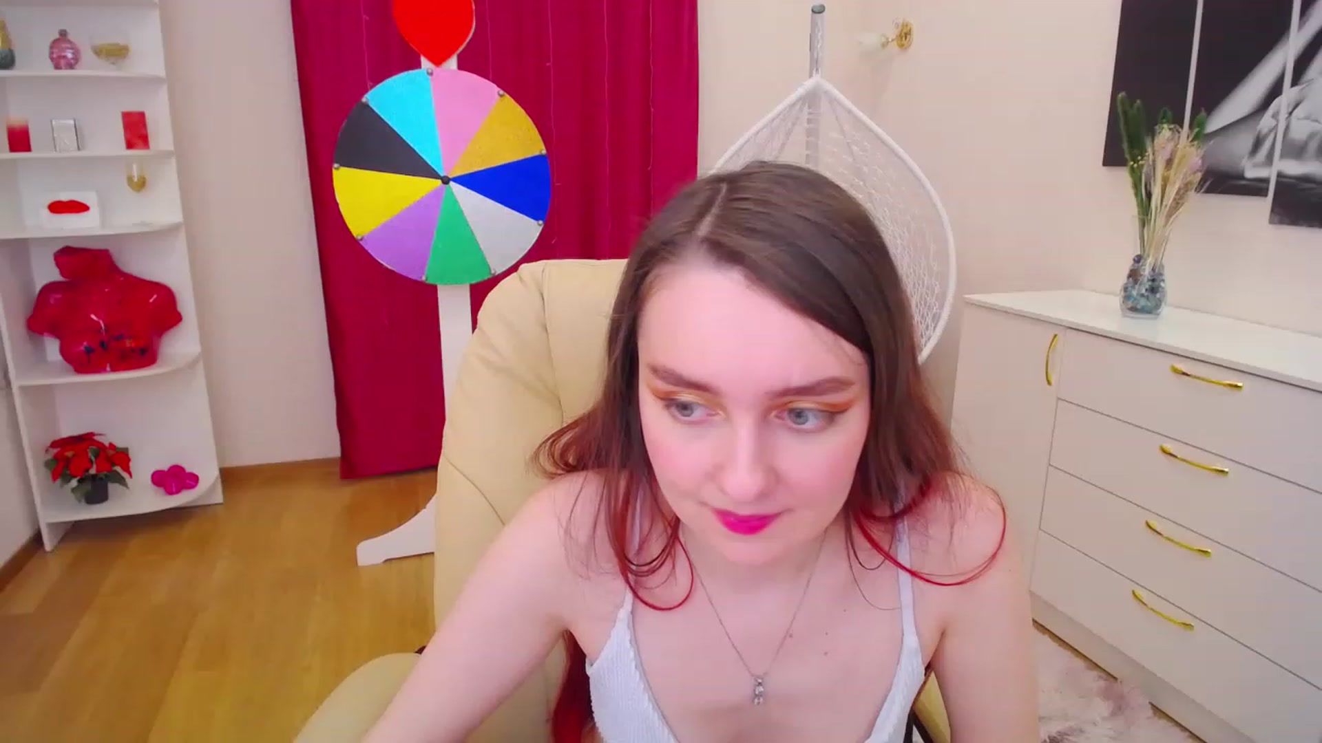 Gallery image thumbnail from Milim_Nava's myfreecams stream on, 04/04/2023, 07:35 image 16 of 20