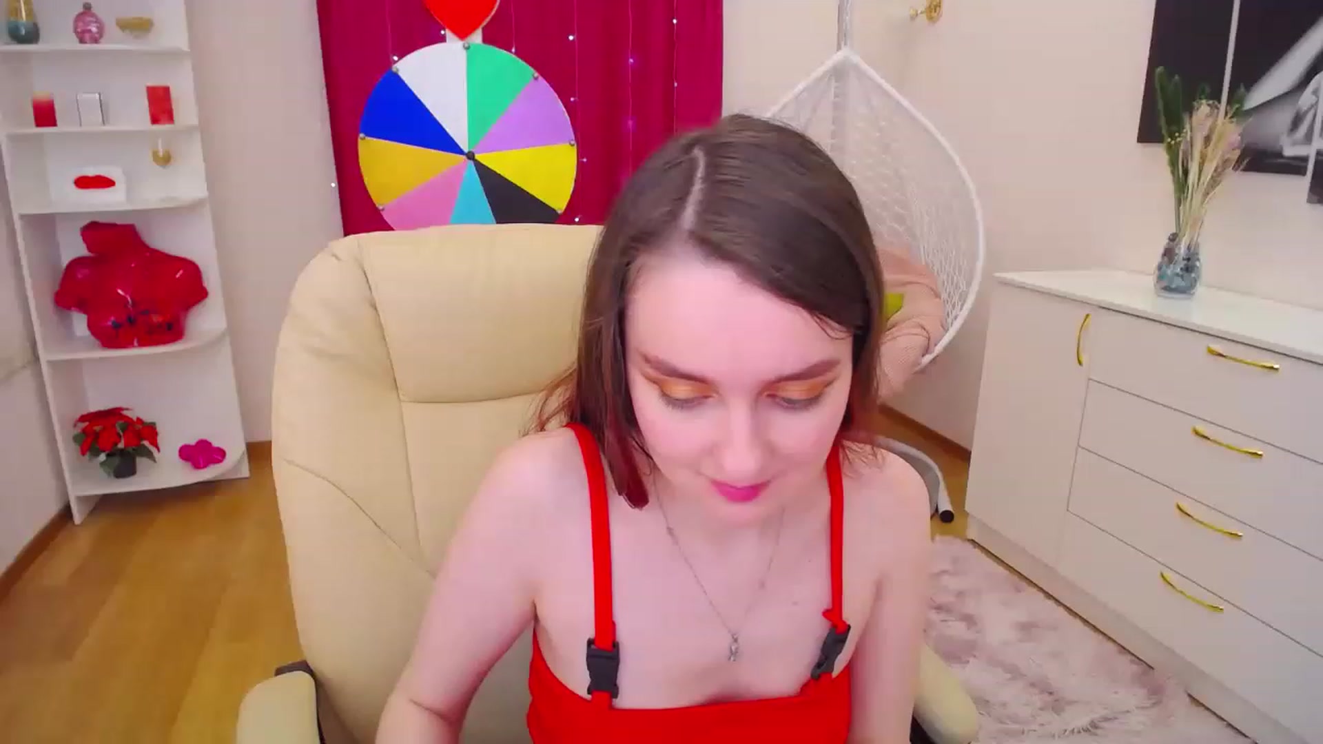 Gallery image thumbnail from Milim_Nava's myfreecams stream on, 04/04/2023, 09:47 image 9 of 20
