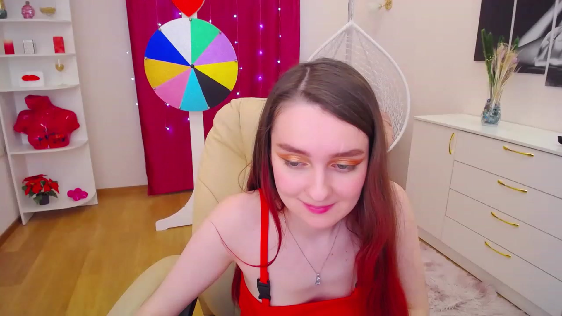 Gallery image thumbnail from Milim_Nava's myfreecams stream on, 04/04/2023, 09:47 image 4 of 20