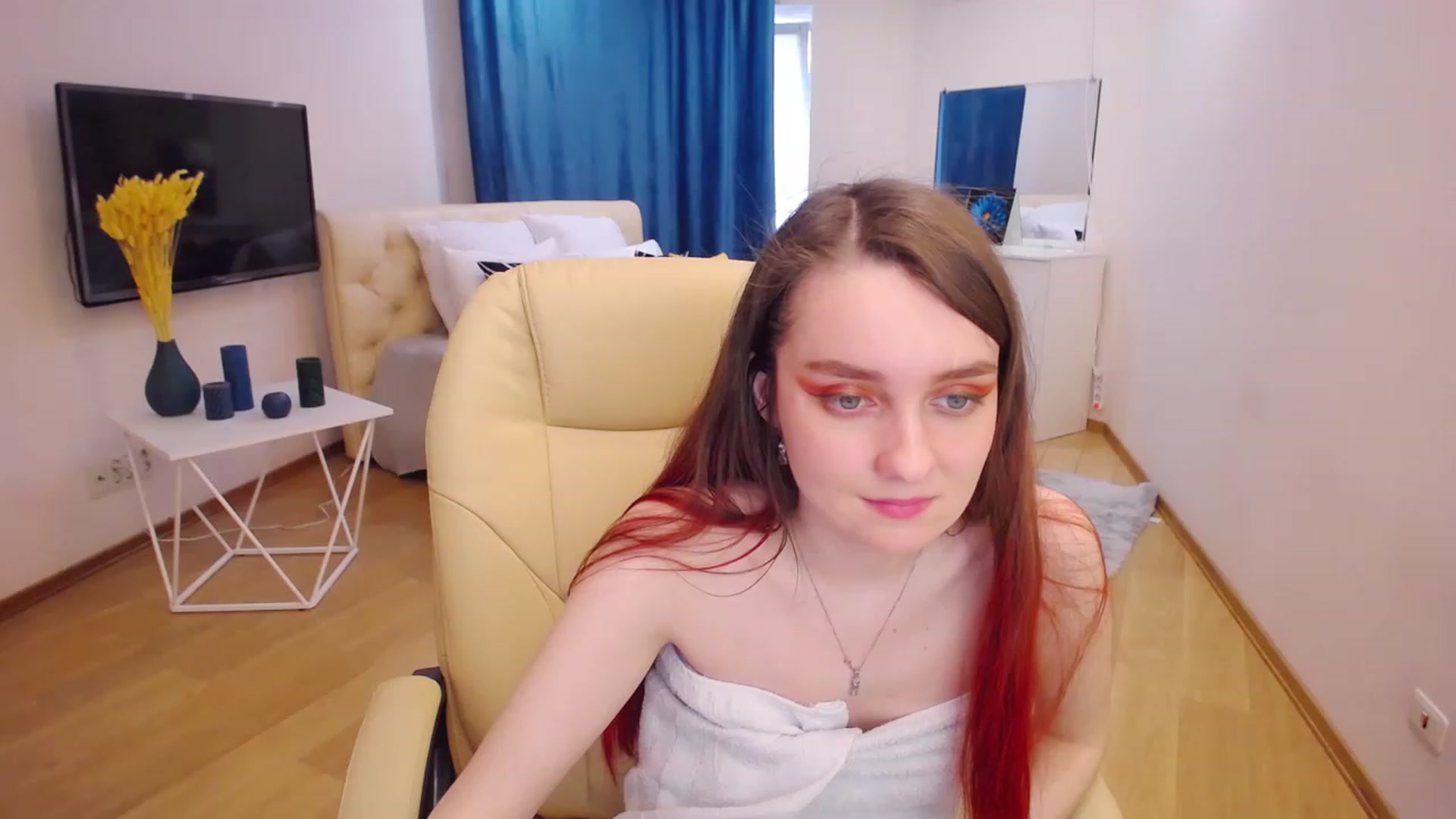 Gallery image thumbnail from Milim_Nava's myfreecams stream on, 04/05/2023, 07:46 image 7 of 20