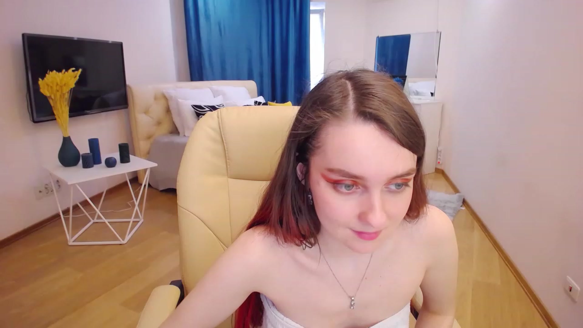 Gallery image thumbnail from Milim_Nava's myfreecams stream on, 04/05/2023, 07:46 image 6 of 20