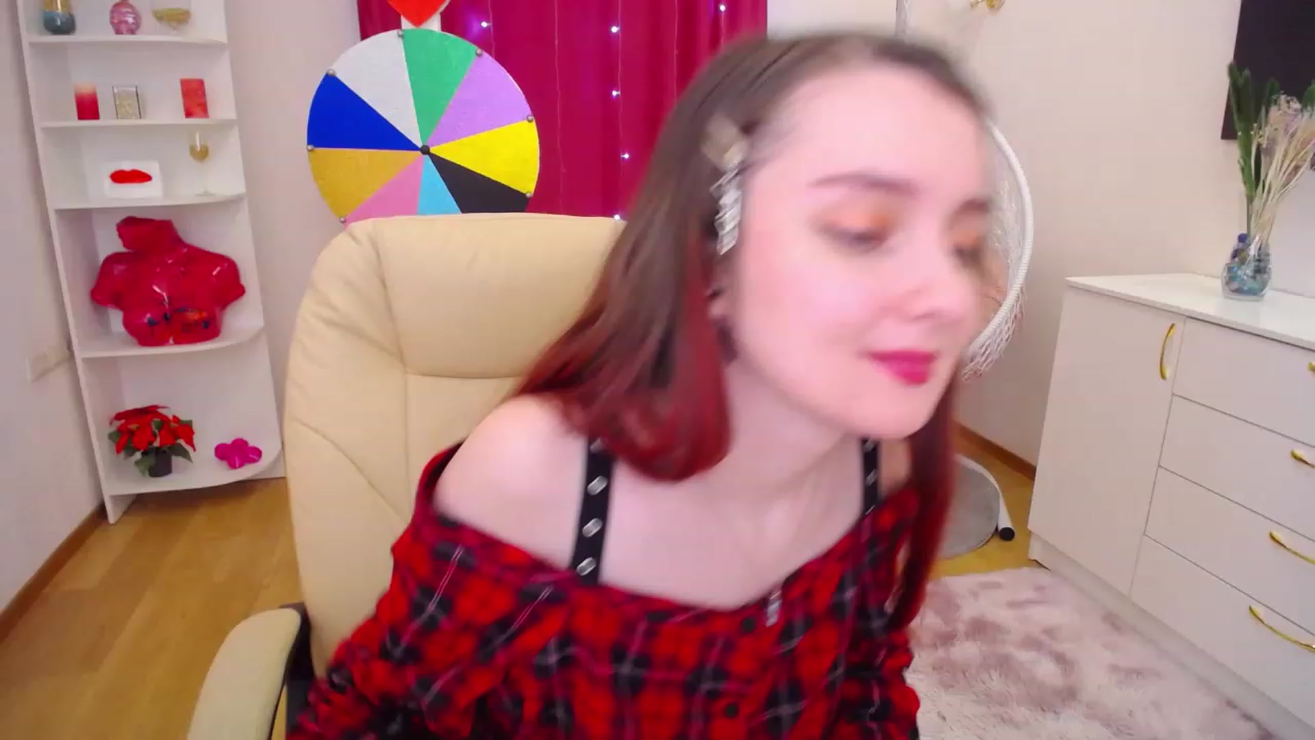 Gallery image thumbnail from Milim_Nava's myfreecams stream on, 04/07/2023, 07:46 image 4 of 20
