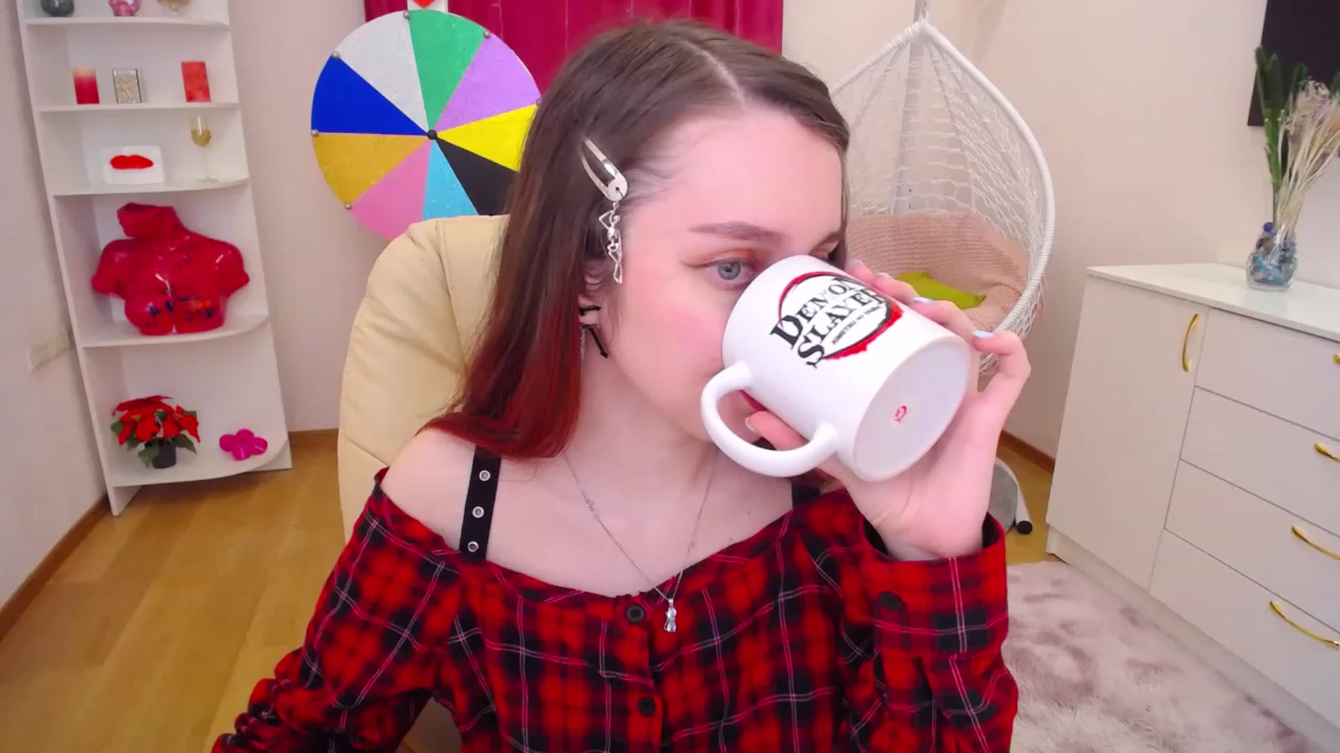 Gallery image thumbnail from Milim_Nava's myfreecams stream on, 04/07/2023, 07:46 image 14 of 20