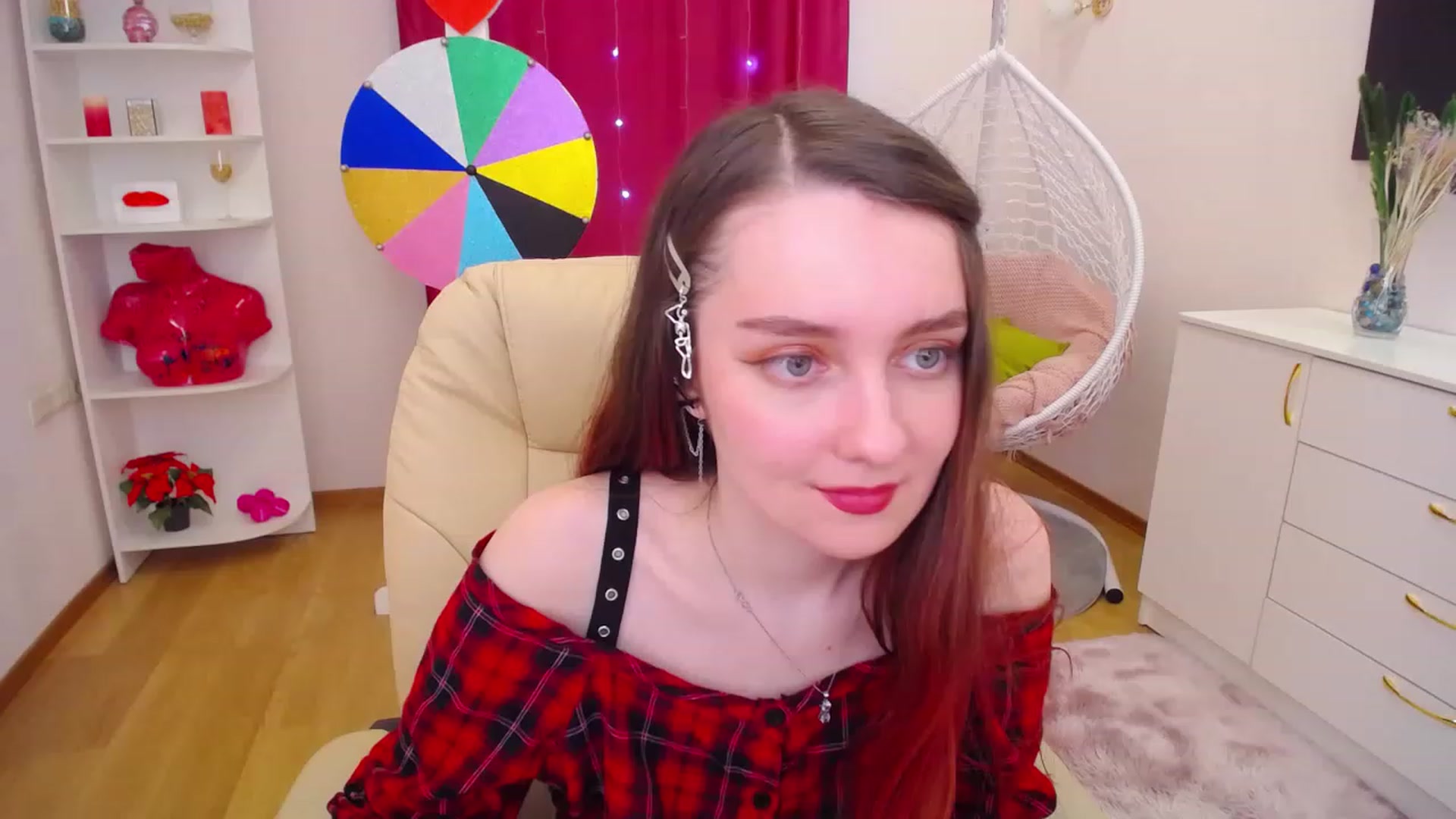 Gallery image thumbnail from Milim_Nava's myfreecams stream on, 04/07/2023, 07:46 image 16 of 20