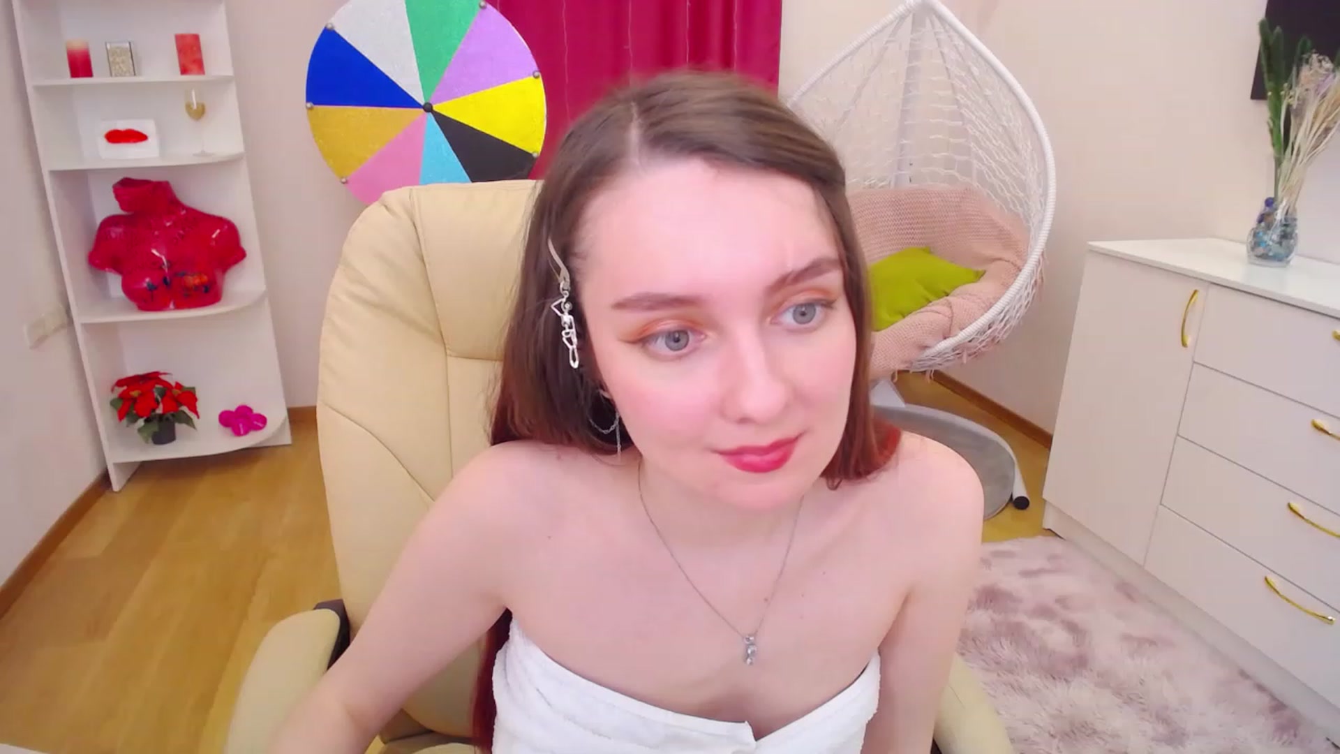 Gallery image thumbnail from Milim_Nava's myfreecams stream on, 04/07/2023, 09:51 image 10 of 20
