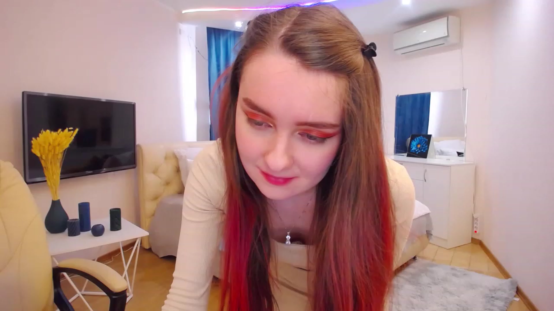 Gallery image thumbnail from Milim_Nava's myfreecams stream on, 04/08/2023, 11:54 image 1 of 20