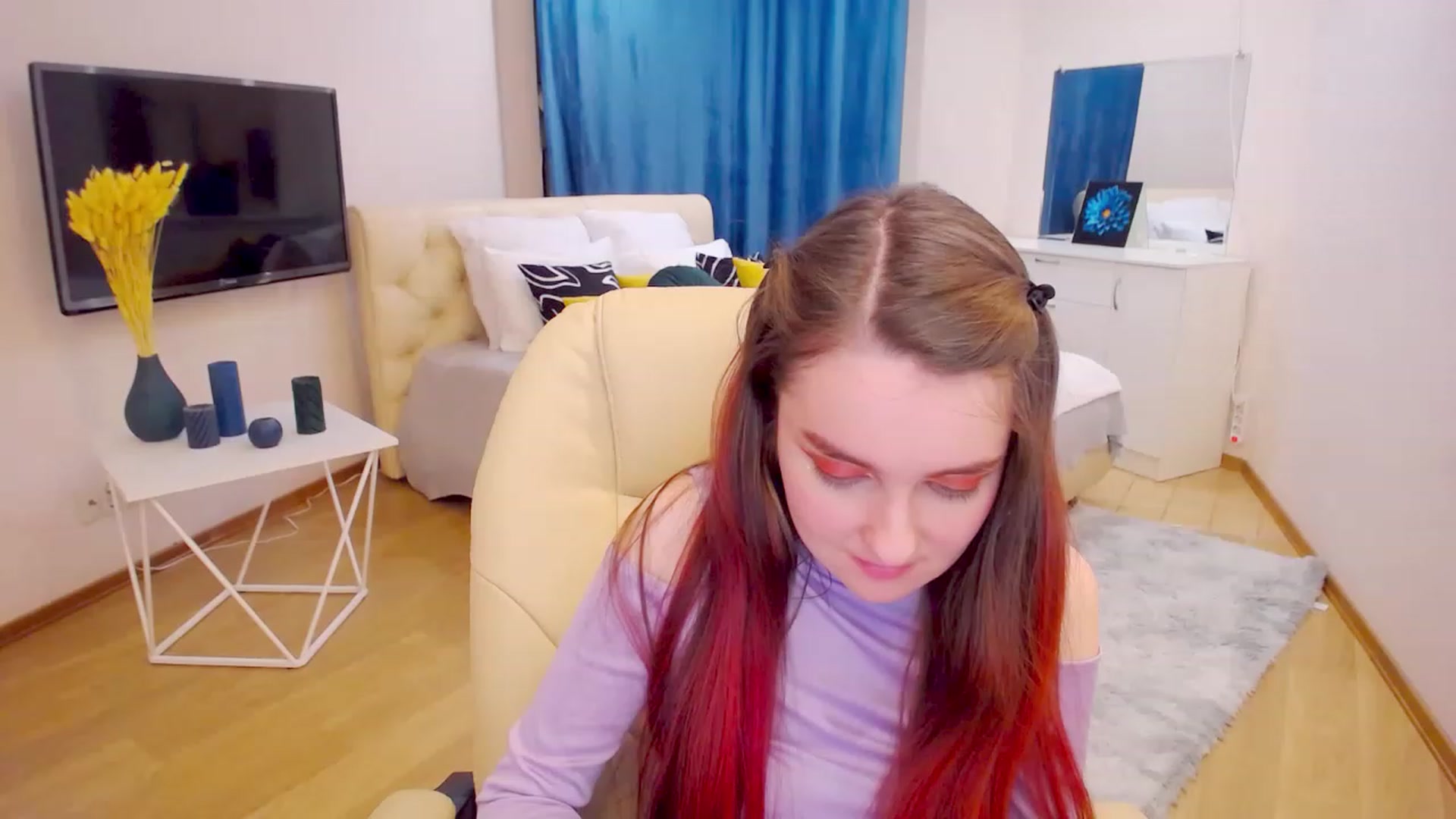 Gallery image thumbnail from Milim_Nava's myfreecams stream on, 04/08/2023, 16:45 image 5 of 20