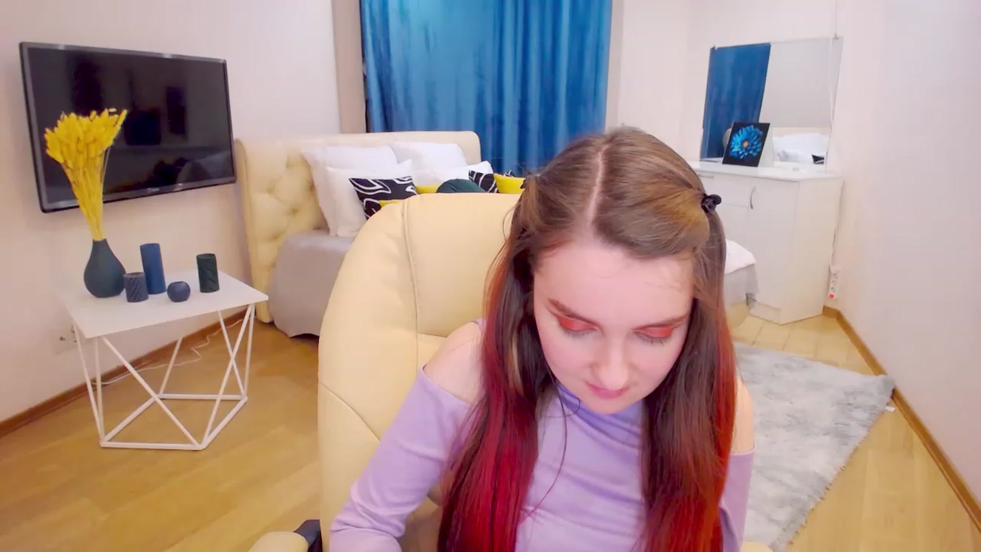 Gallery image thumbnail from Milim_Nava's myfreecams stream on, 04/08/2023, 16:45 image 8 of 20
