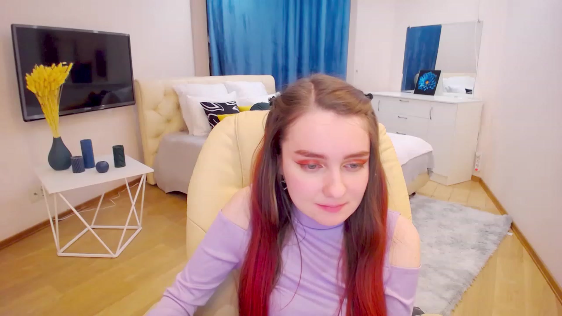 Gallery image thumbnail from Milim_Nava's myfreecams stream on, 04/08/2023, 16:45 image 16 of 20