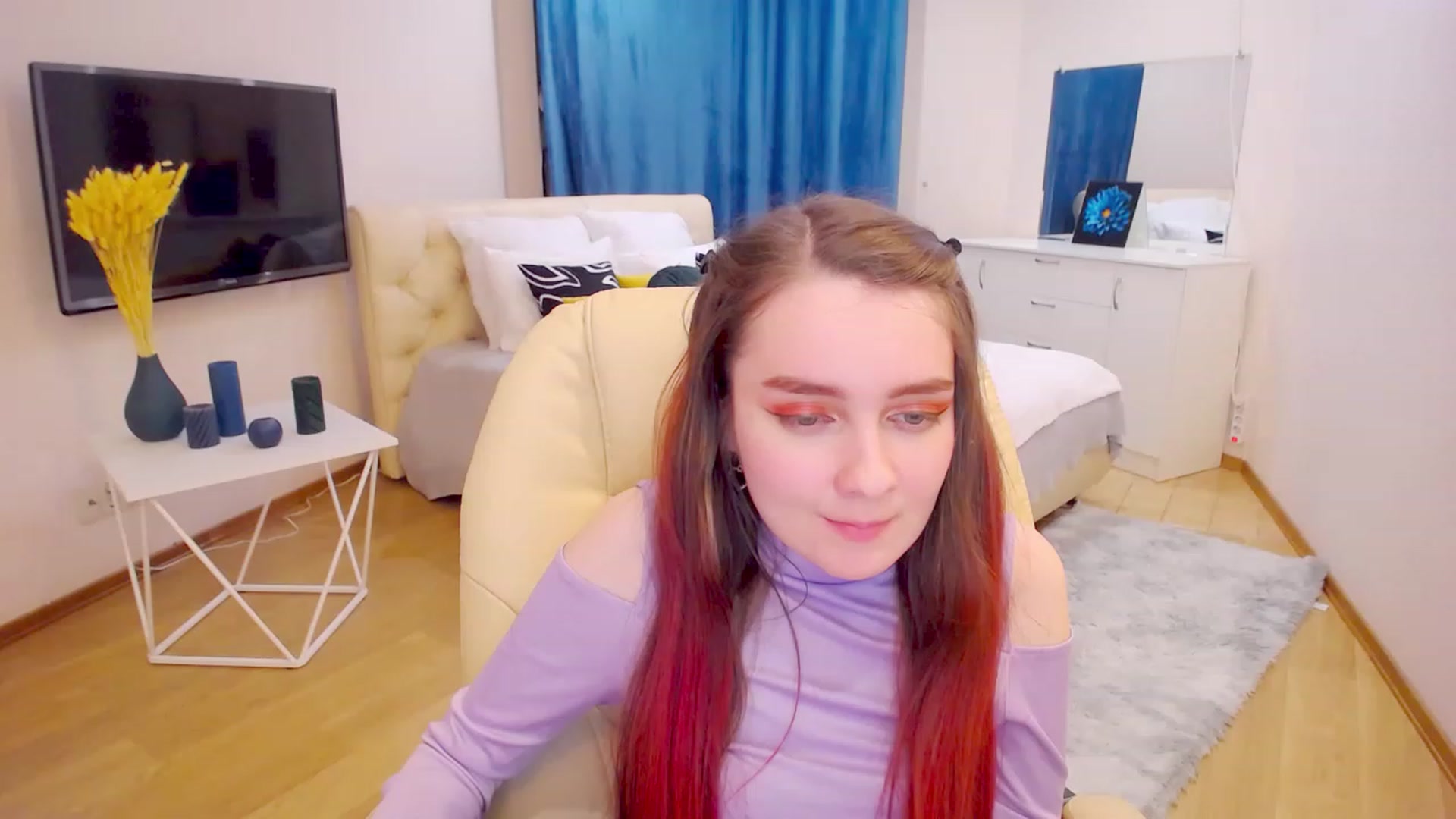 Gallery image thumbnail from Milim_Nava's myfreecams stream on, 04/08/2023, 16:45 image 14 of 20
