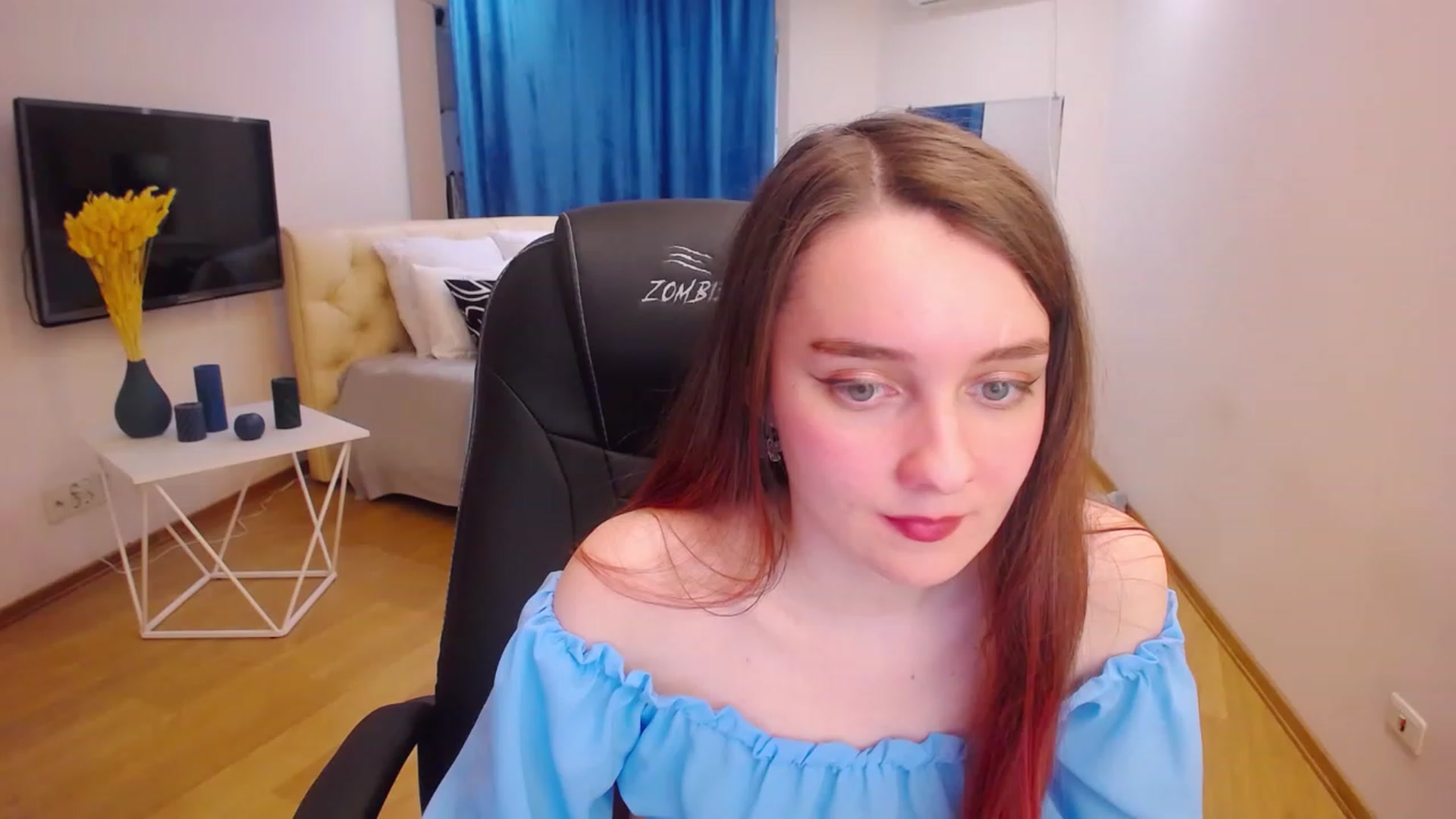 Gallery image thumbnail from Milim_Nava's myfreecams stream on, 04/14/2023, 09:49 image 5 of 20