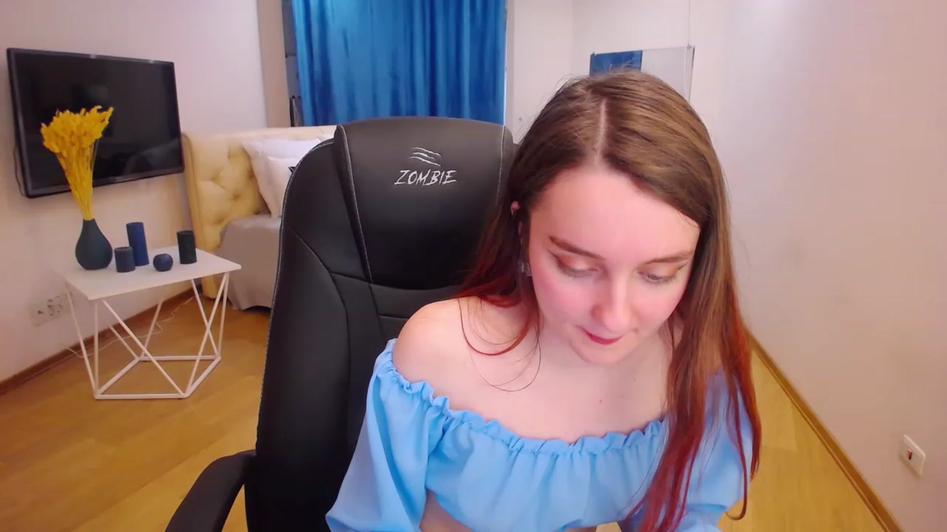 Gallery image thumbnail from Milim_Nava's myfreecams stream on, 04/14/2023, 09:49 image 10 of 20