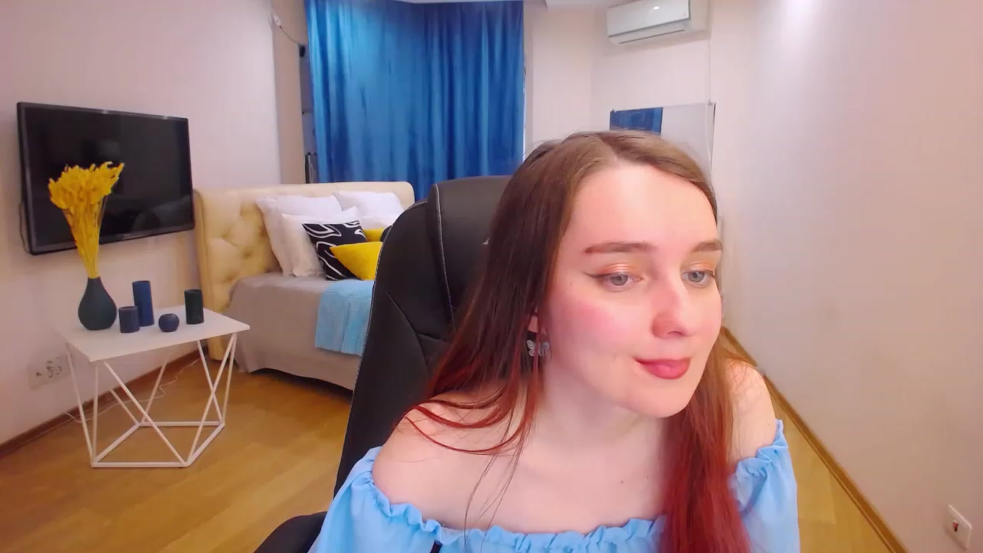 Gallery image thumbnail from Milim_Nava's myfreecams stream on, 04/14/2023, 09:49 image 20 of 20