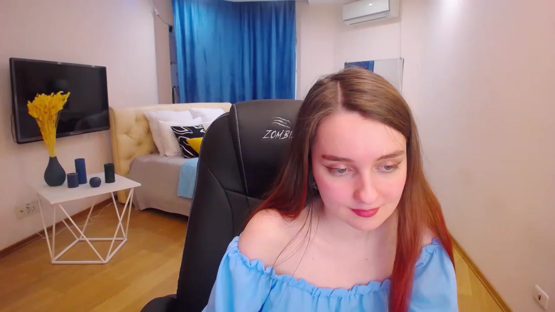 Gallery image thumbnail from Milim_Nava's myfreecams stream on, 04/14/2023, 09:49 image 17 of 20