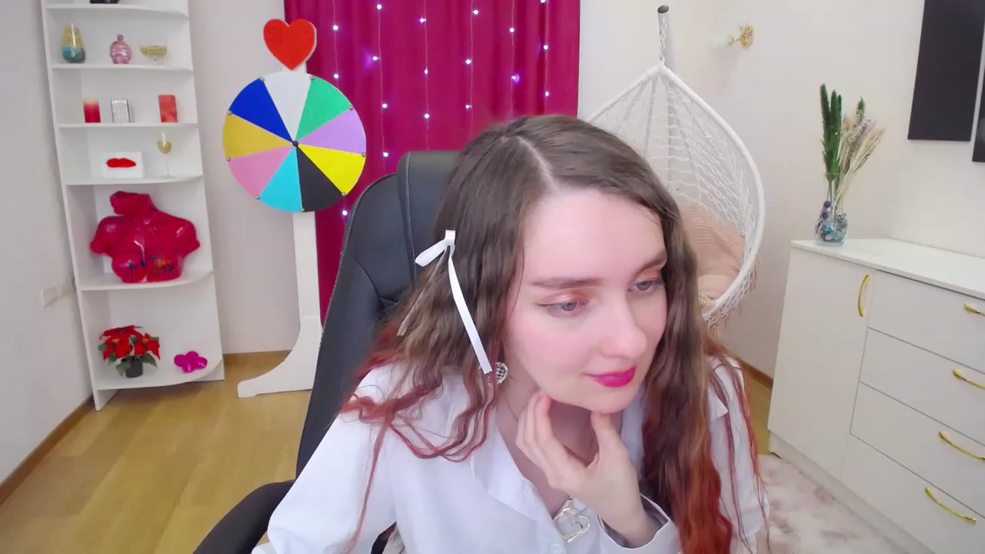 Gallery image thumbnail from Milim_Nava's myfreecams stream on, 04/16/2023, 09:47 image 15 of 20