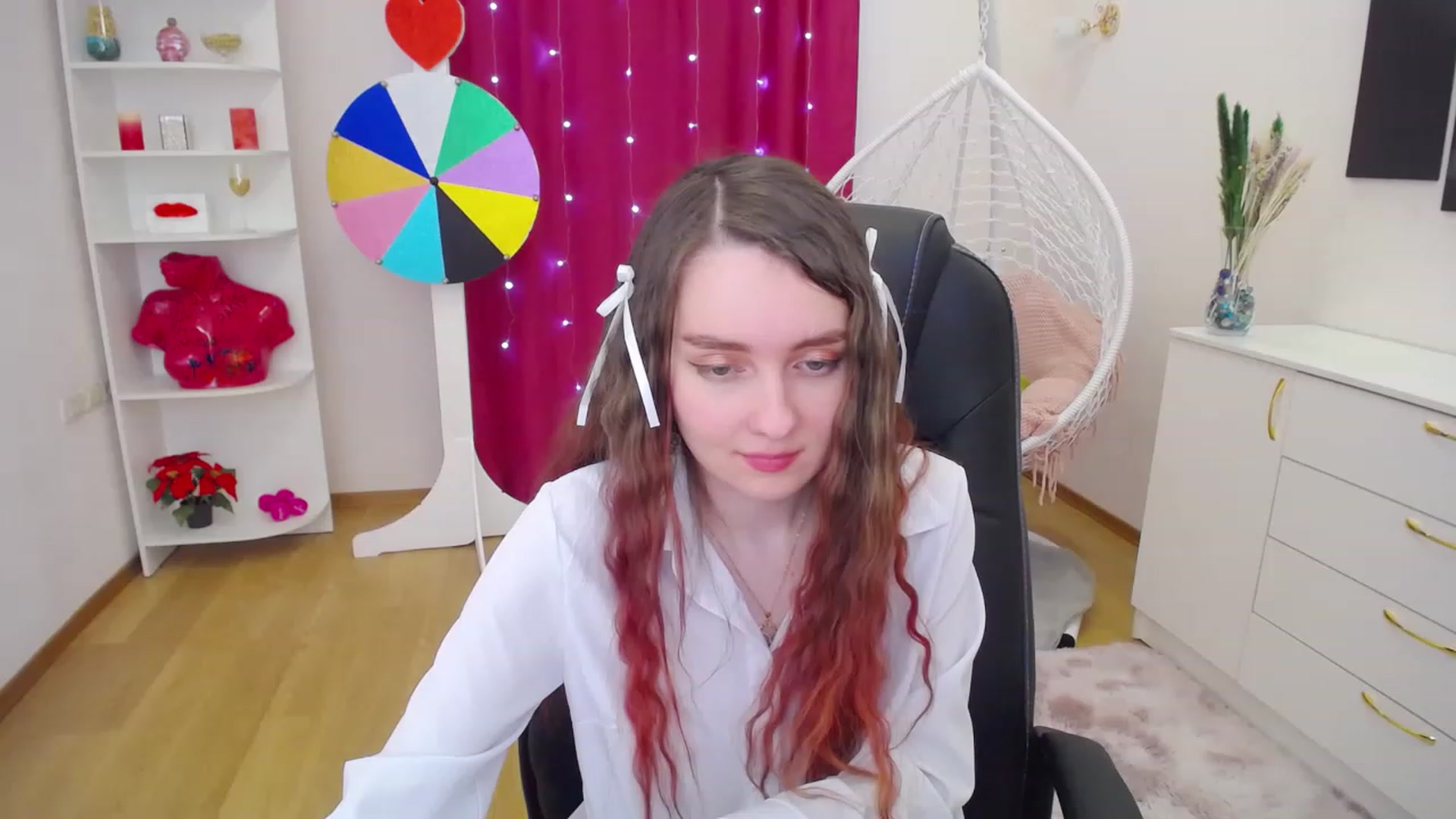 Gallery image thumbnail from Milim_Nava's myfreecams stream on, 04/16/2023, 09:47 image 1 of 20