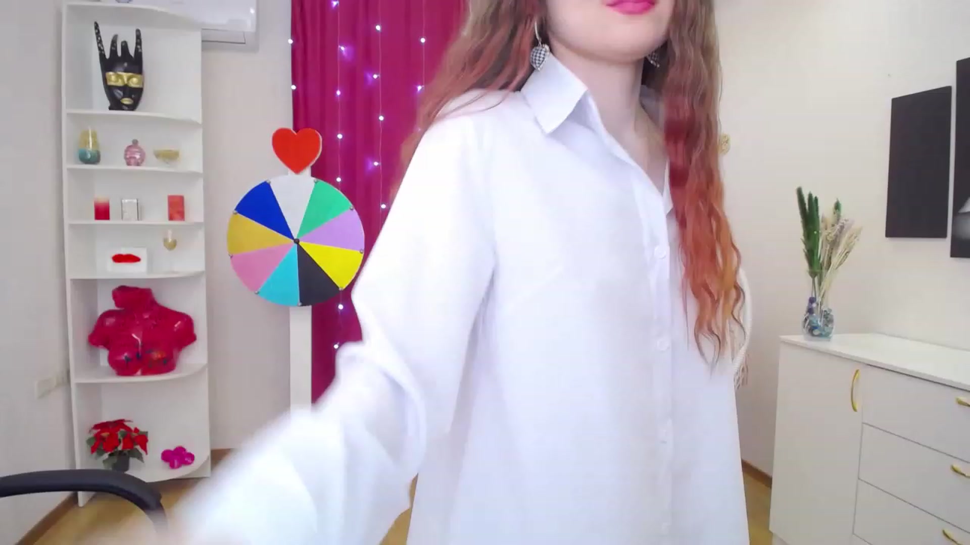Gallery image thumbnail from Milim_Nava's myfreecams stream on, 04/16/2023, 09:47 image 10 of 20
