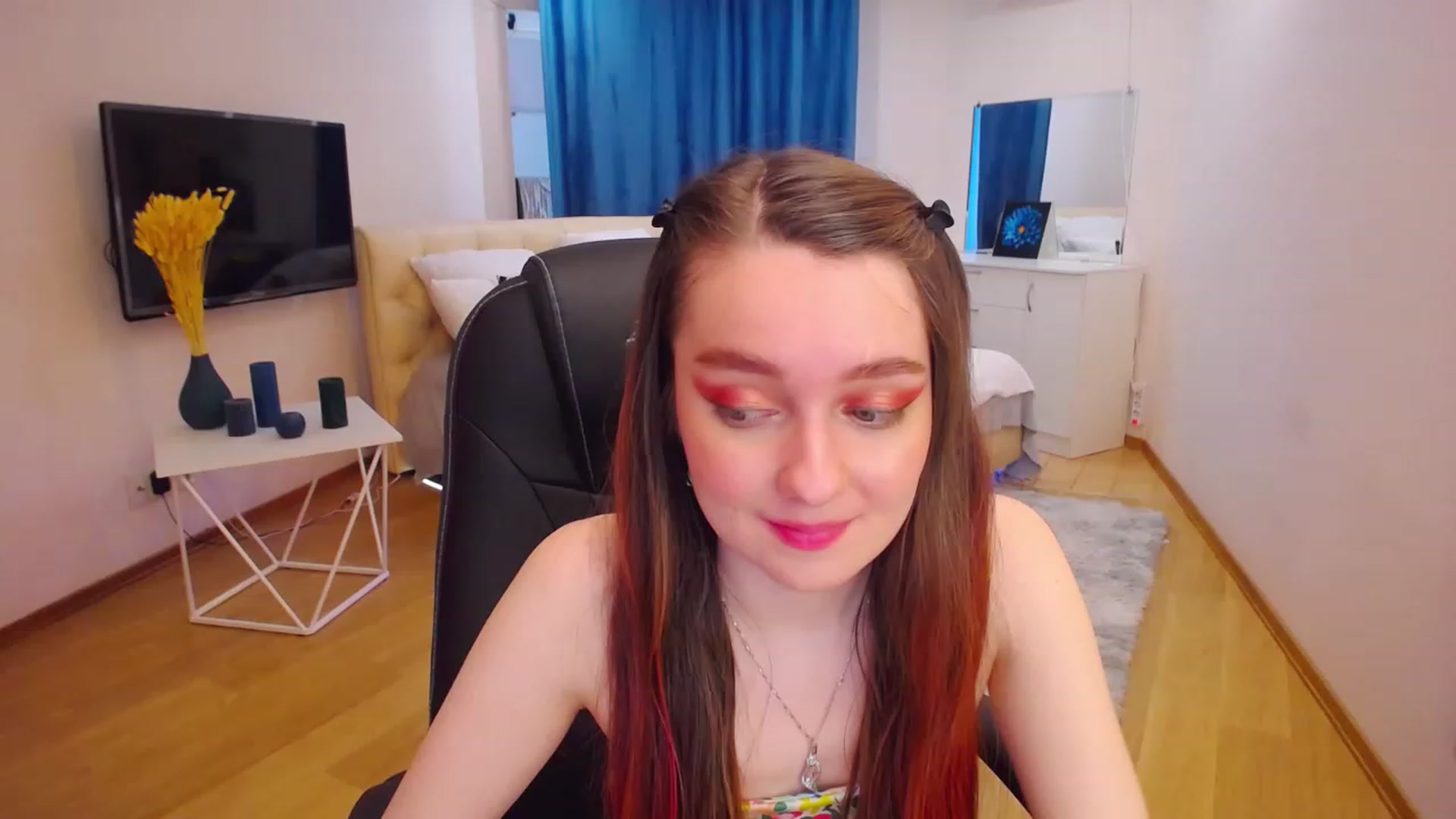 Gallery image thumbnail from Milim_Nava's myfreecams stream on, 04/24/2023, 11:13 image 8 of 20