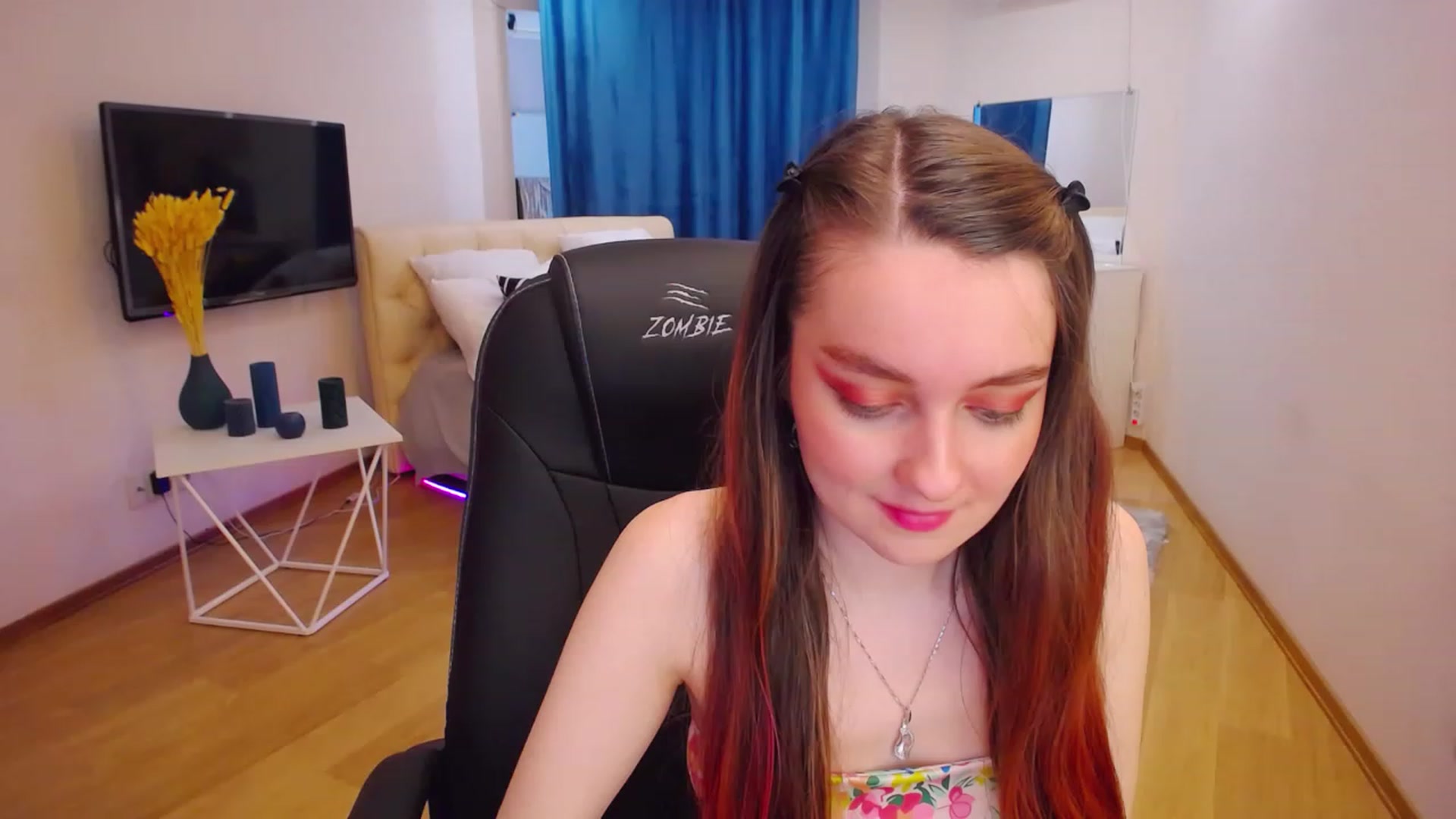 Gallery image thumbnail from Milim_Nava's myfreecams stream on, 04/24/2023, 11:13 image 4 of 20