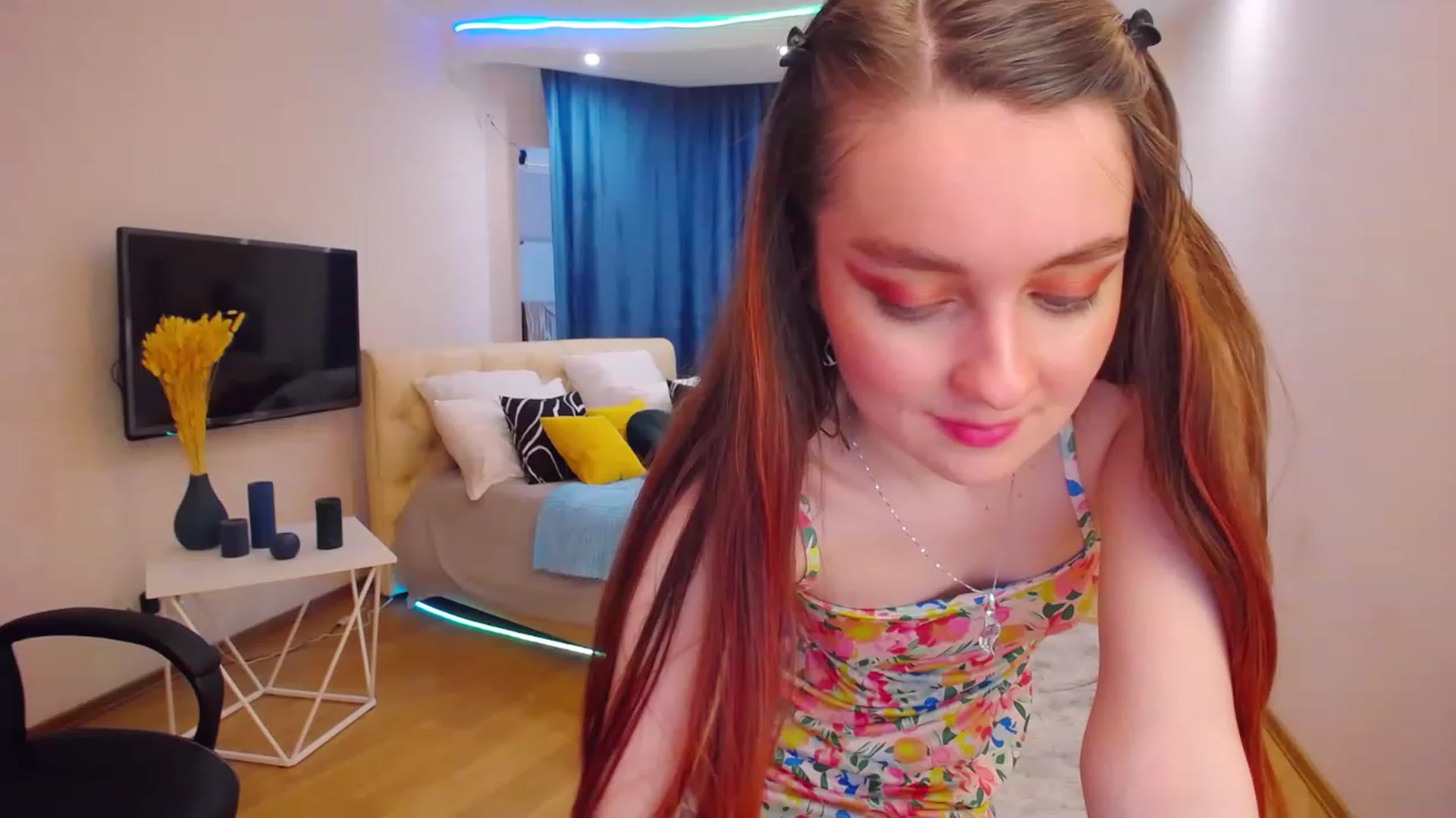 Gallery image thumbnail from Milim_Nava's myfreecams stream on, 04/24/2023, 12:12 image 7 of 20