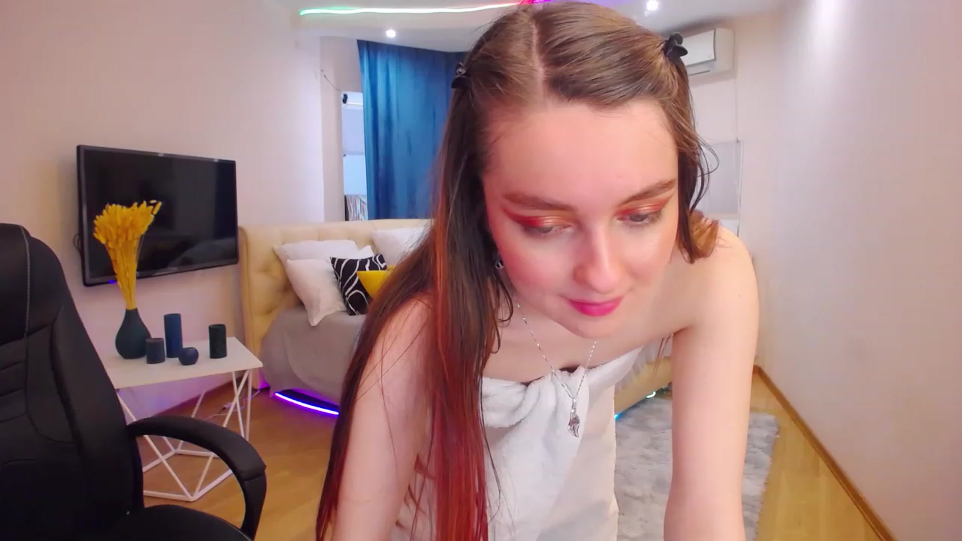 Gallery image thumbnail from Milim_Nava's myfreecams stream on, 04/24/2023, 12:12 image 20 of 20