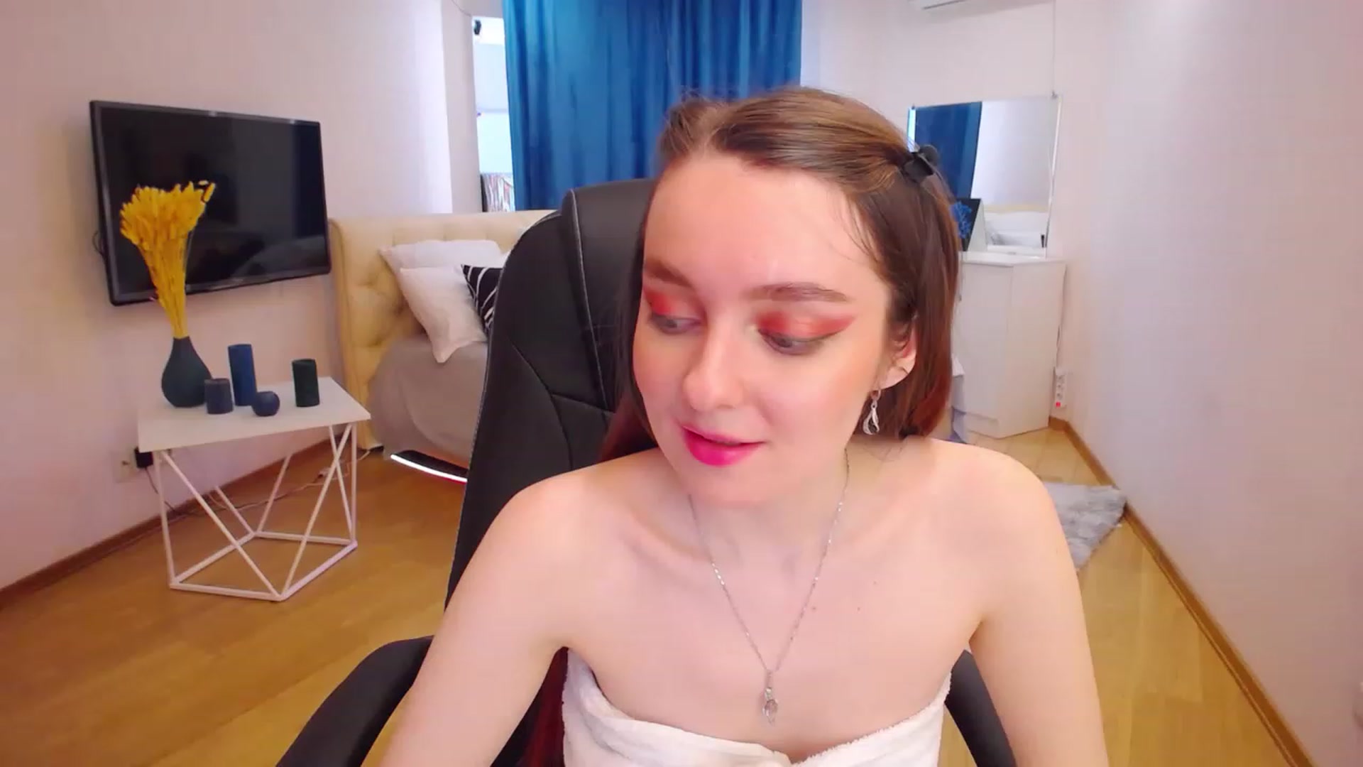 Gallery image thumbnail from Milim_Nava's myfreecams stream on, 04/24/2023, 13:39 image 2 of 20