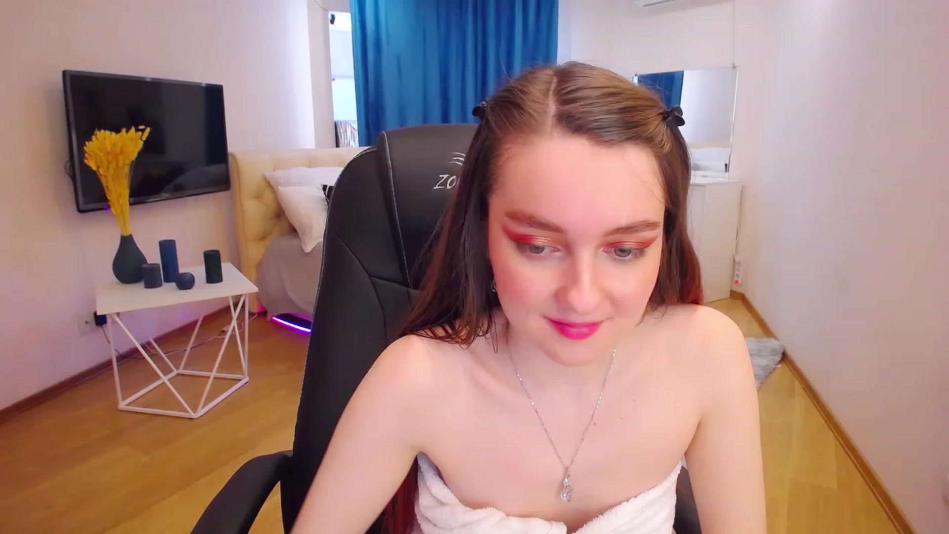 Gallery image thumbnail from Milim_Nava's myfreecams stream on, 04/24/2023, 13:39 image 6 of 20