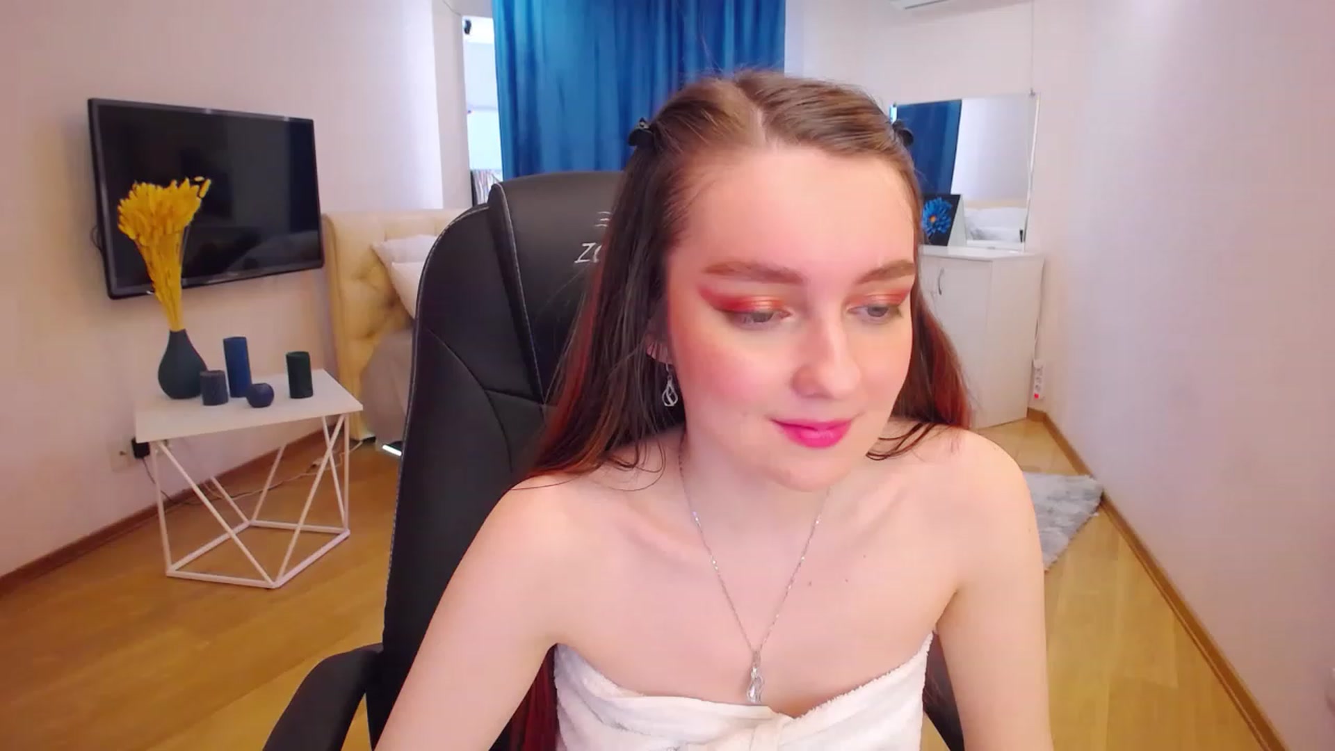 Gallery image thumbnail from Milim_Nava's myfreecams stream on, 04/24/2023, 13:39 image 1 of 20
