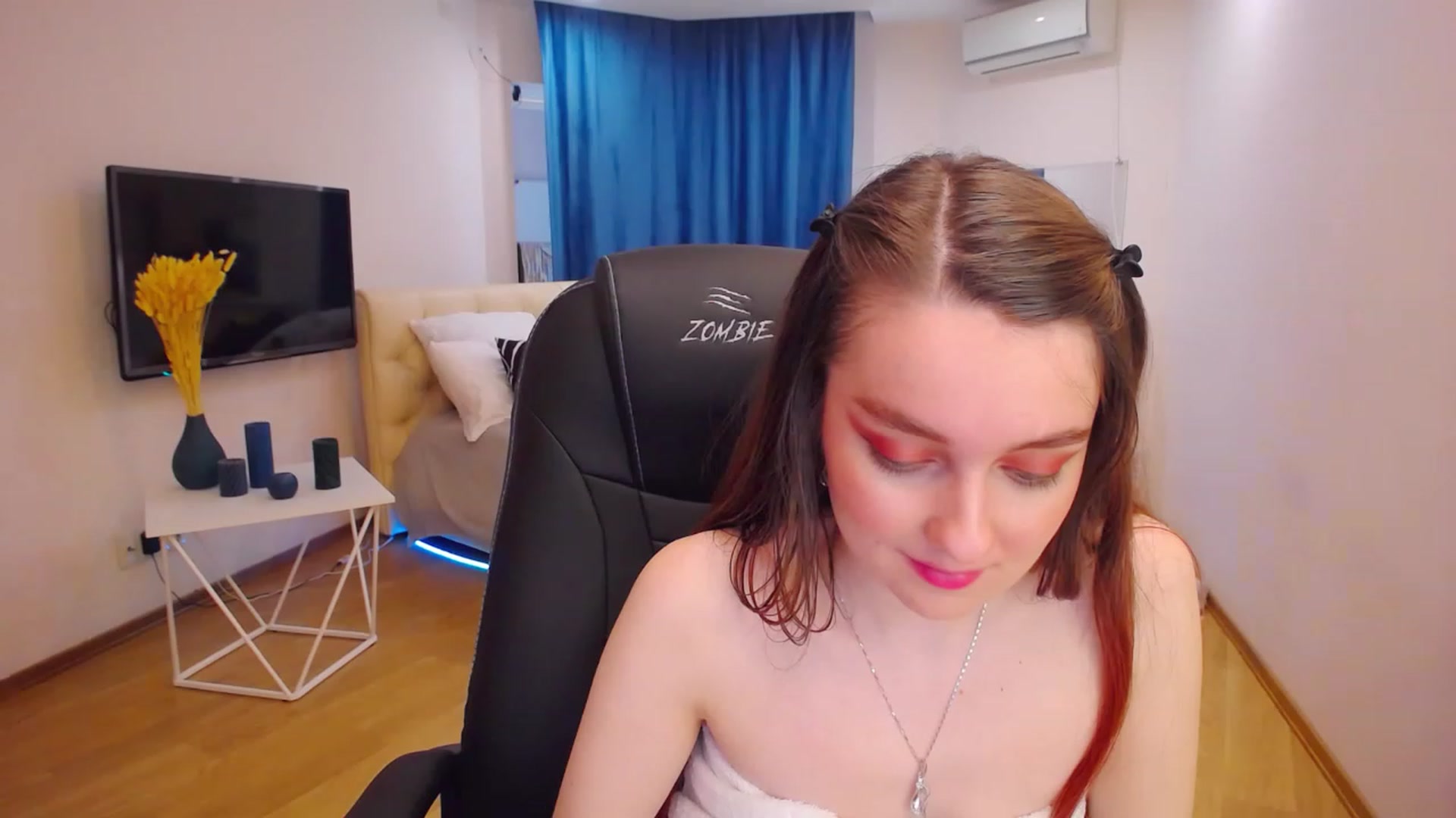 Gallery image thumbnail from Milim_Nava's myfreecams stream on, 04/24/2023, 13:39 image 16 of 20