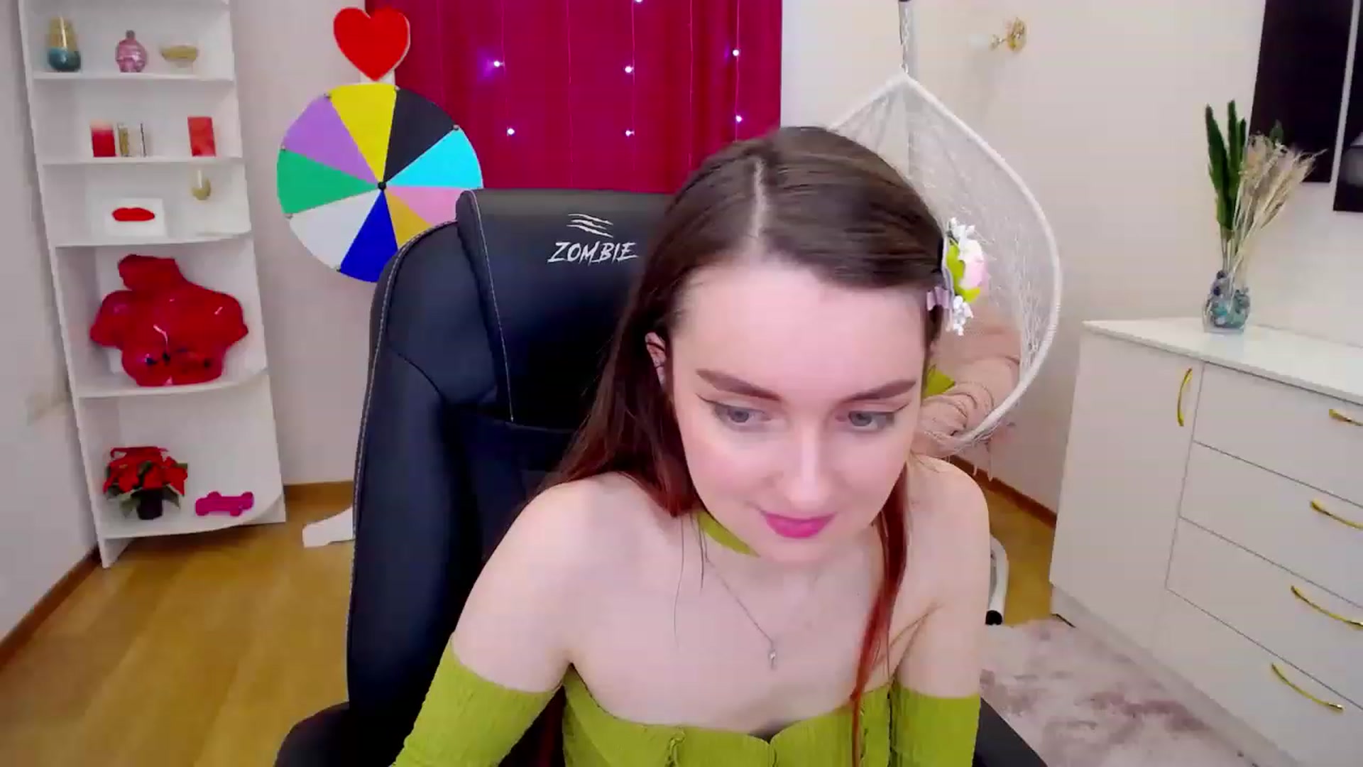Gallery image thumbnail from Milim_Nava's myfreecams stream on, 05/01/2023, 07:48 image 17 of 20