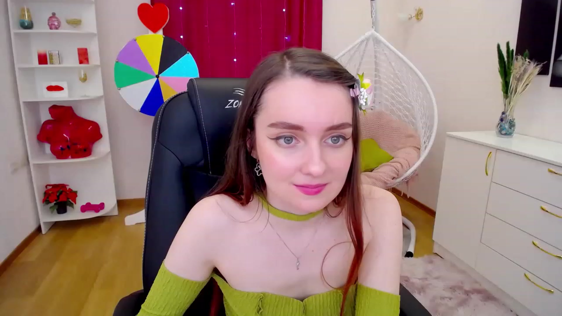 Gallery image thumbnail from Milim_Nava's myfreecams stream on, 05/01/2023, 07:48 image 14 of 20