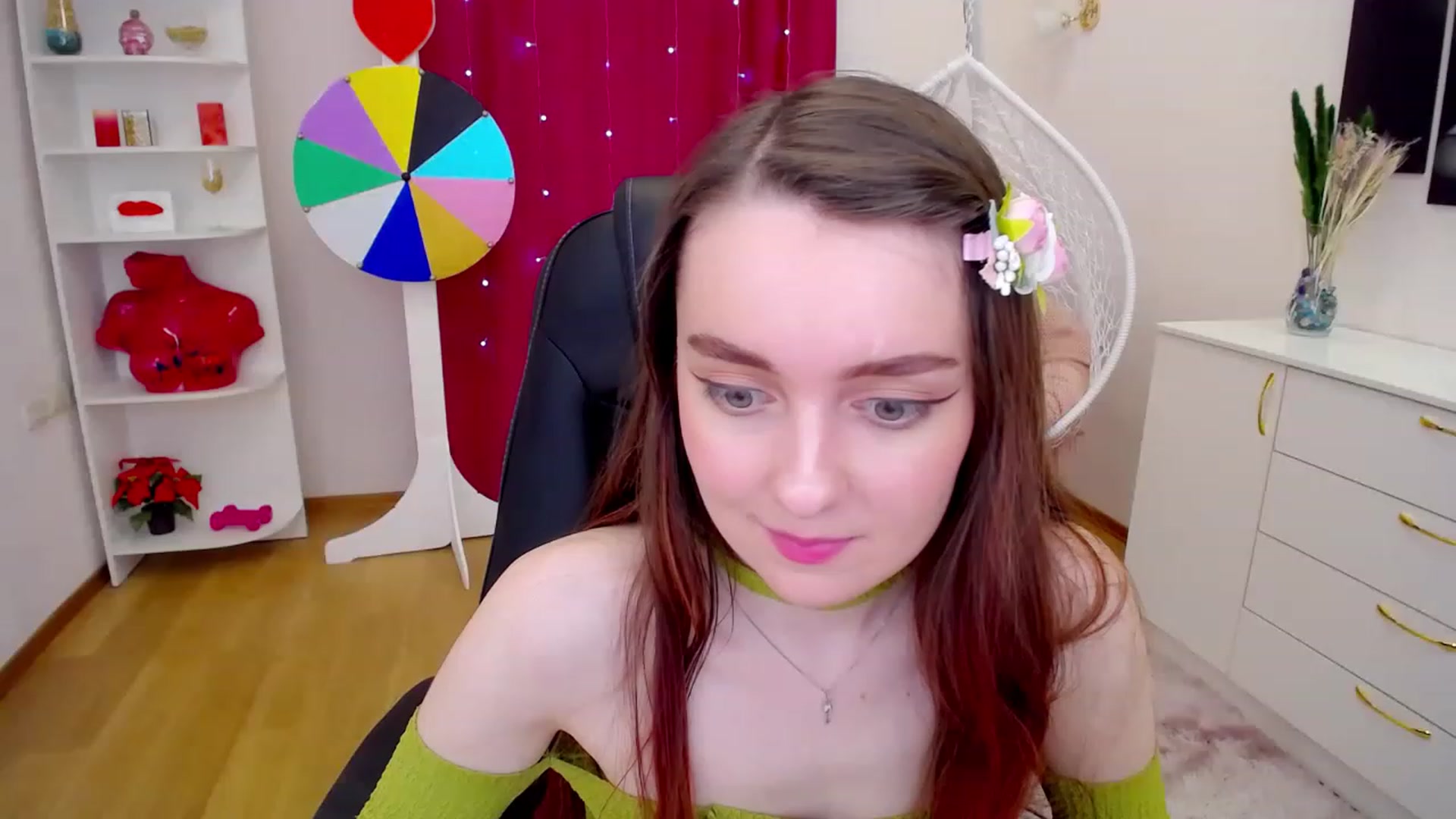 Gallery image thumbnail from Milim_Nava's myfreecams stream on, 05/01/2023, 07:48 image 3 of 20