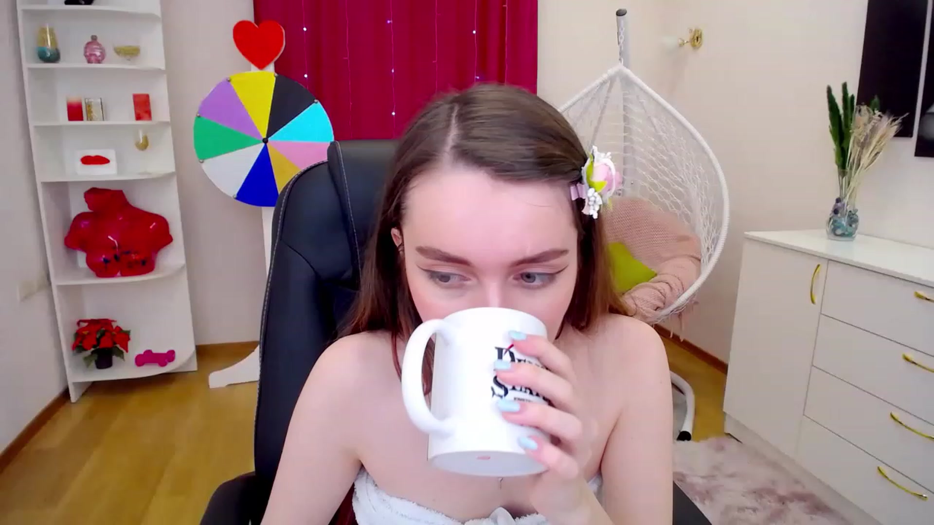 Gallery image thumbnail from Milim_Nava's myfreecams stream on, 05/01/2023, 08:43 image 7 of 20