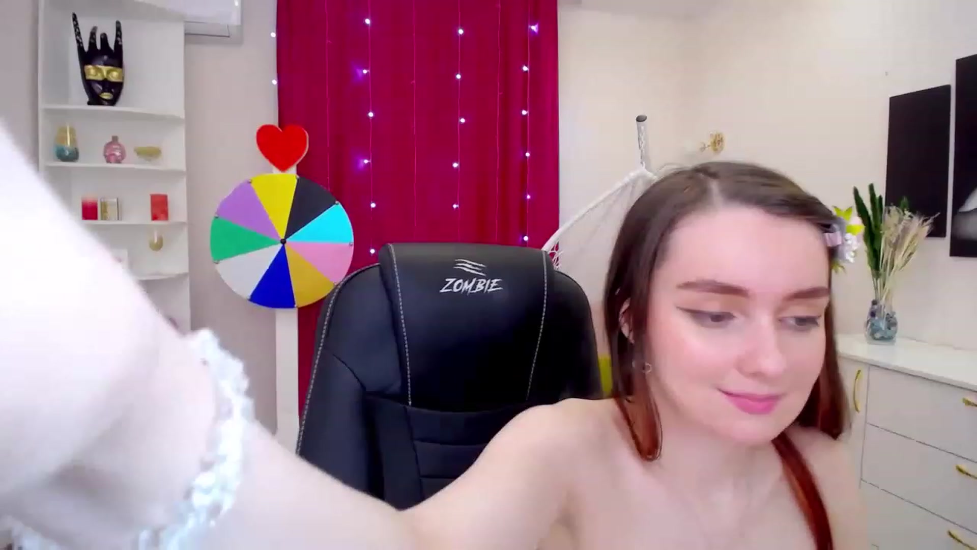 Gallery image thumbnail from Milim_Nava's myfreecams stream on, 05/01/2023, 08:43 image 15 of 20