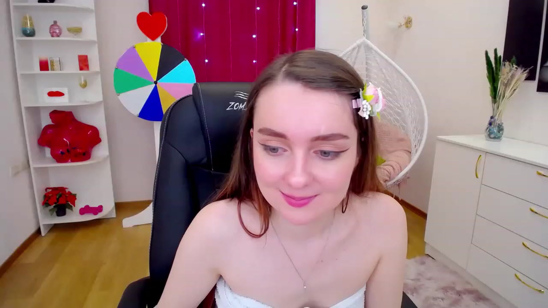 Gallery image thumbnail from Milim_Nava's myfreecams stream on, 05/01/2023, 08:43 image 10 of 20