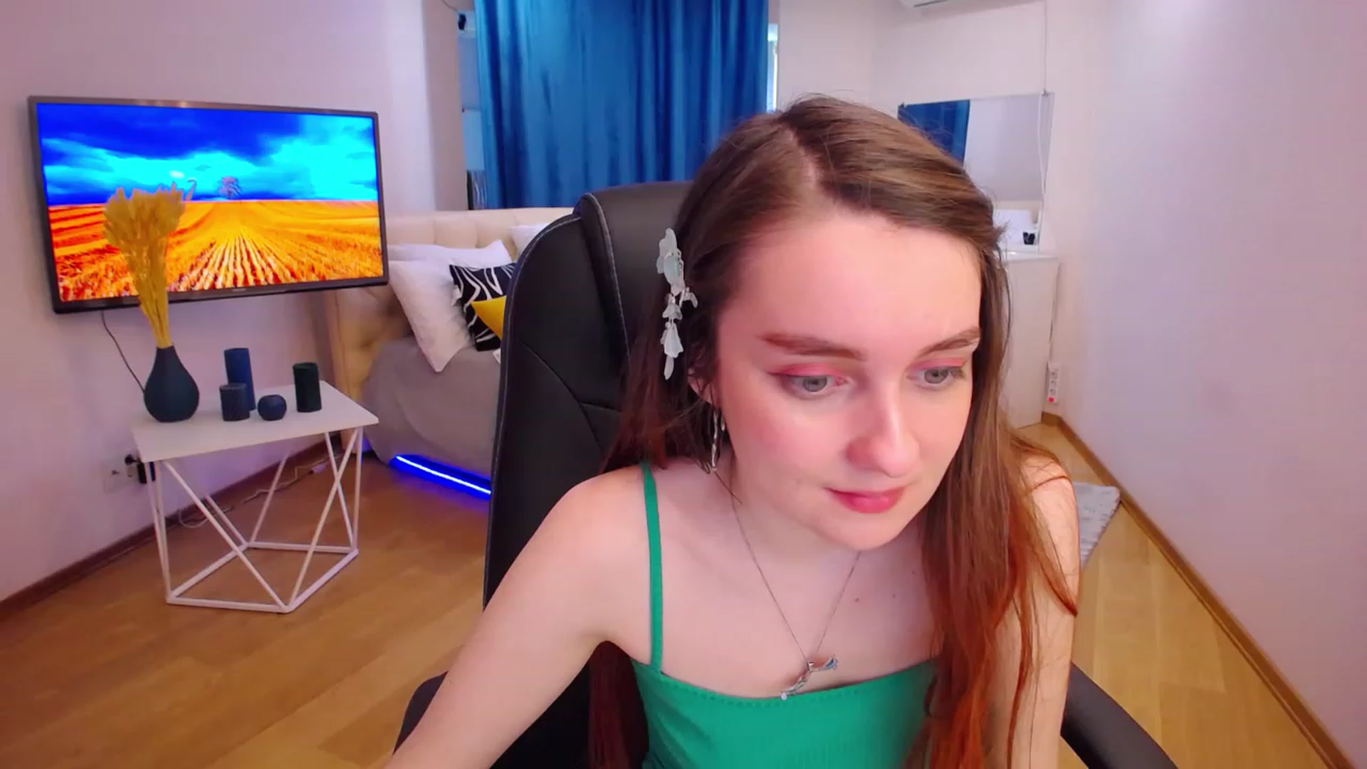 Gallery image thumbnail from Milim_Nava's myfreecams stream on, 05/03/2023, 09:09 image 4 of 20