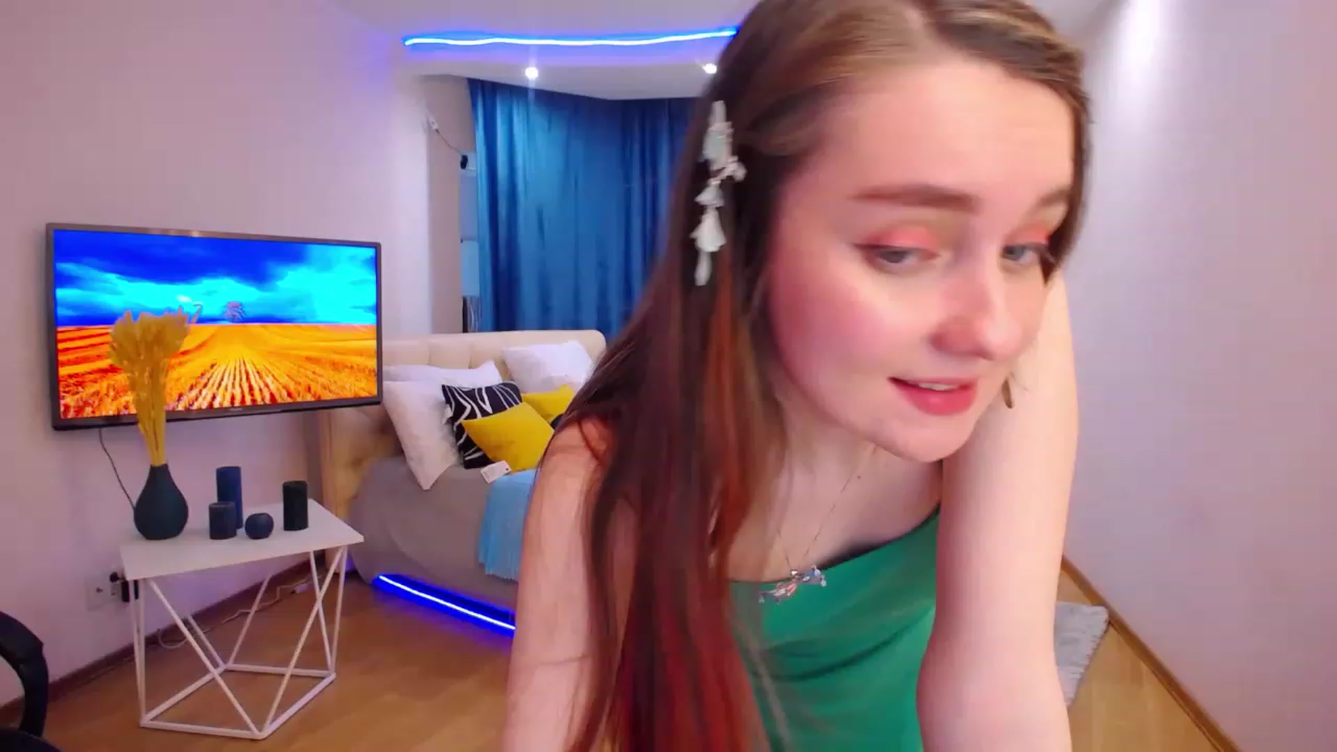 Gallery image thumbnail from Milim_Nava's myfreecams stream on, 05/03/2023, 09:09 image 2 of 20