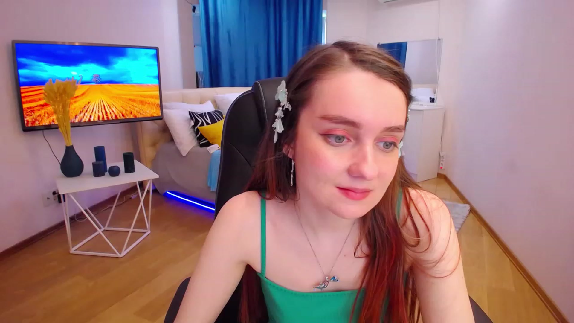 Gallery image thumbnail from Milim_Nava's myfreecams stream on, 05/03/2023, 09:09 image 5 of 20