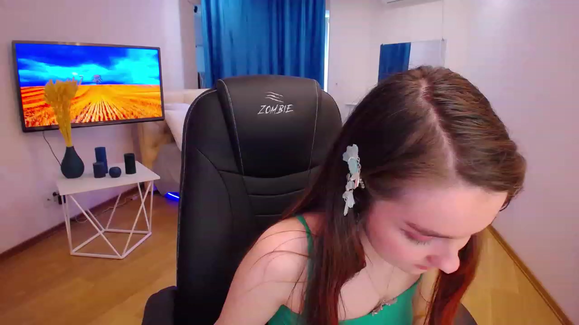 Gallery image thumbnail from Milim_Nava's myfreecams stream on, 05/03/2023, 09:09 image 19 of 20