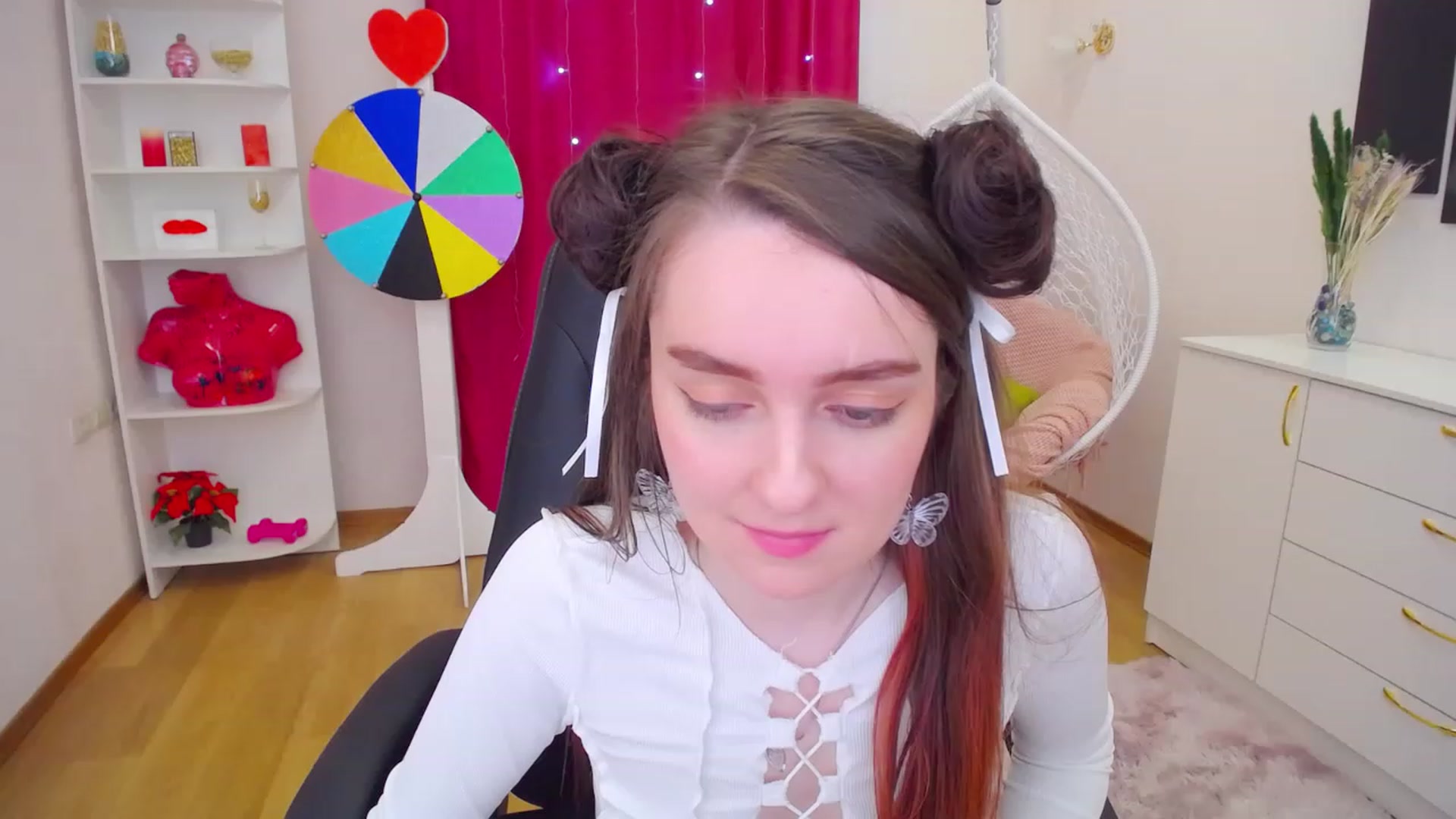 Gallery image thumbnail from Milim_Nava's myfreecams stream on, 05/07/2023, 09:45 image 18 of 20