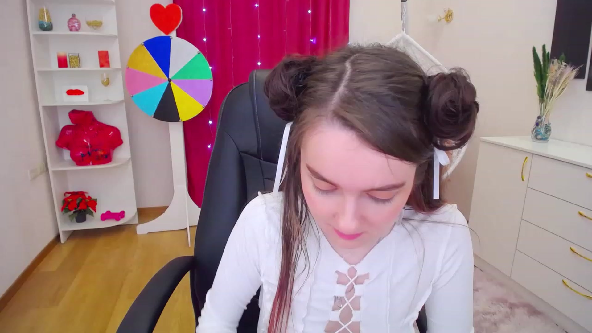Gallery image thumbnail from Milim_Nava's myfreecams stream on, 05/07/2023, 09:45 image 11 of 20